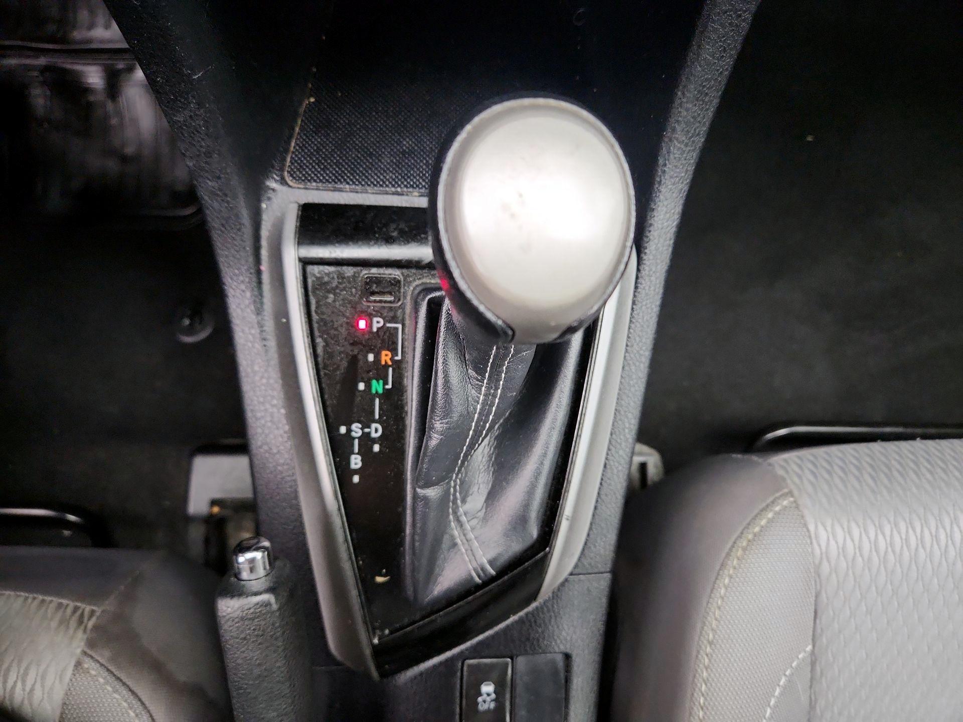 Thumbnail: 2016 Toyota Corolla - 17