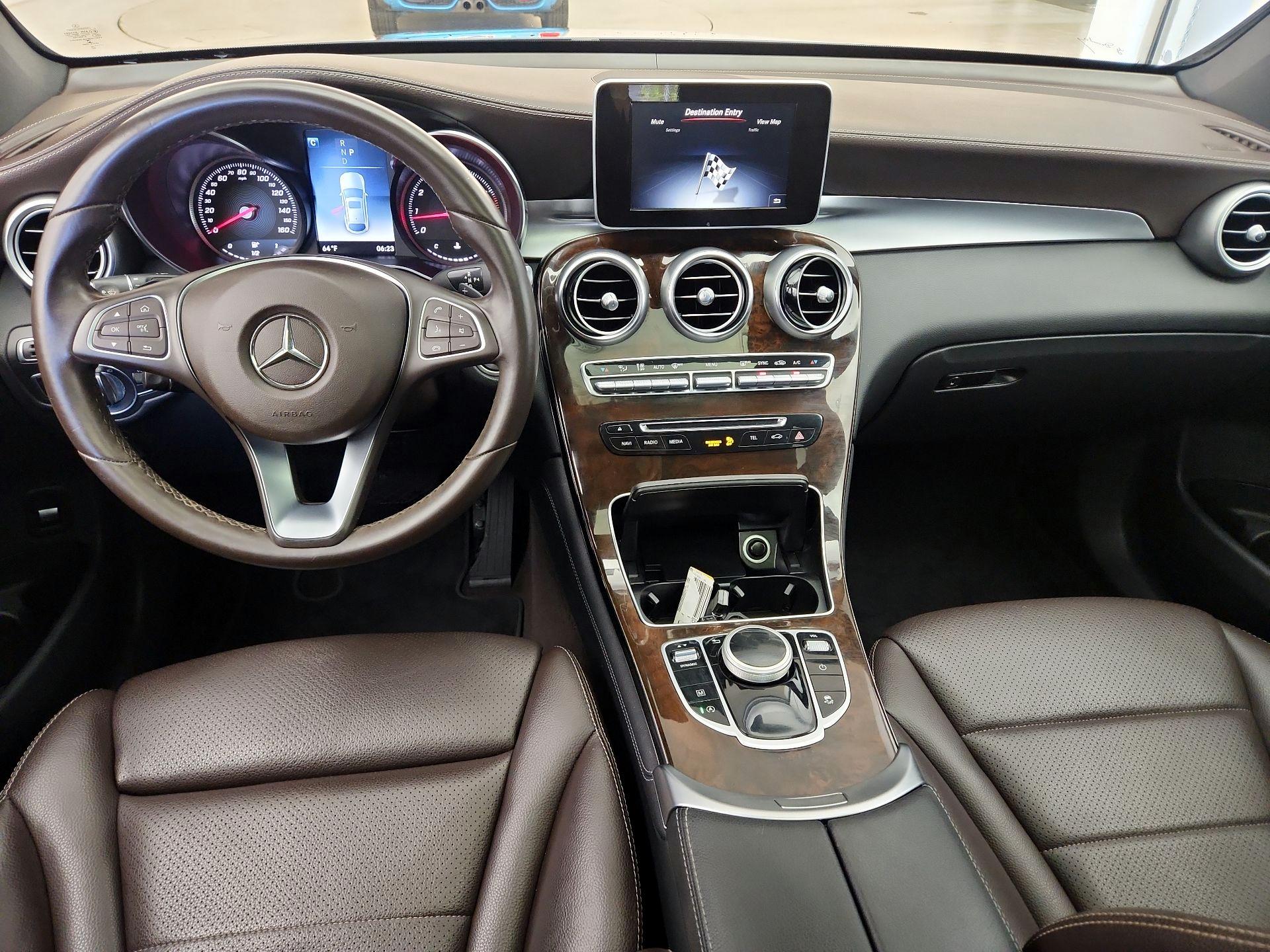 Thumbnail: 2018 Mercedes-Benz GLC - 9