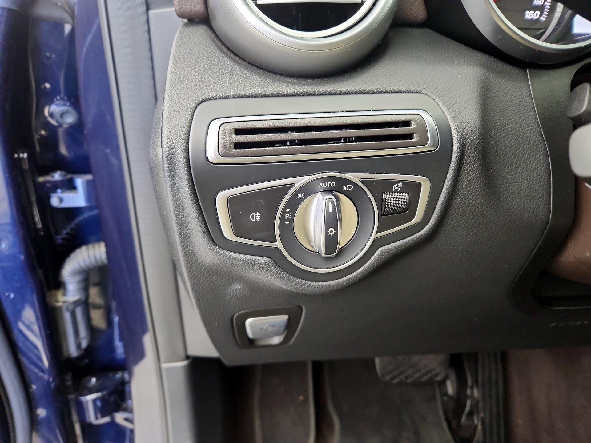 Thumbnail: 2018 Mercedes-Benz GLC - 13