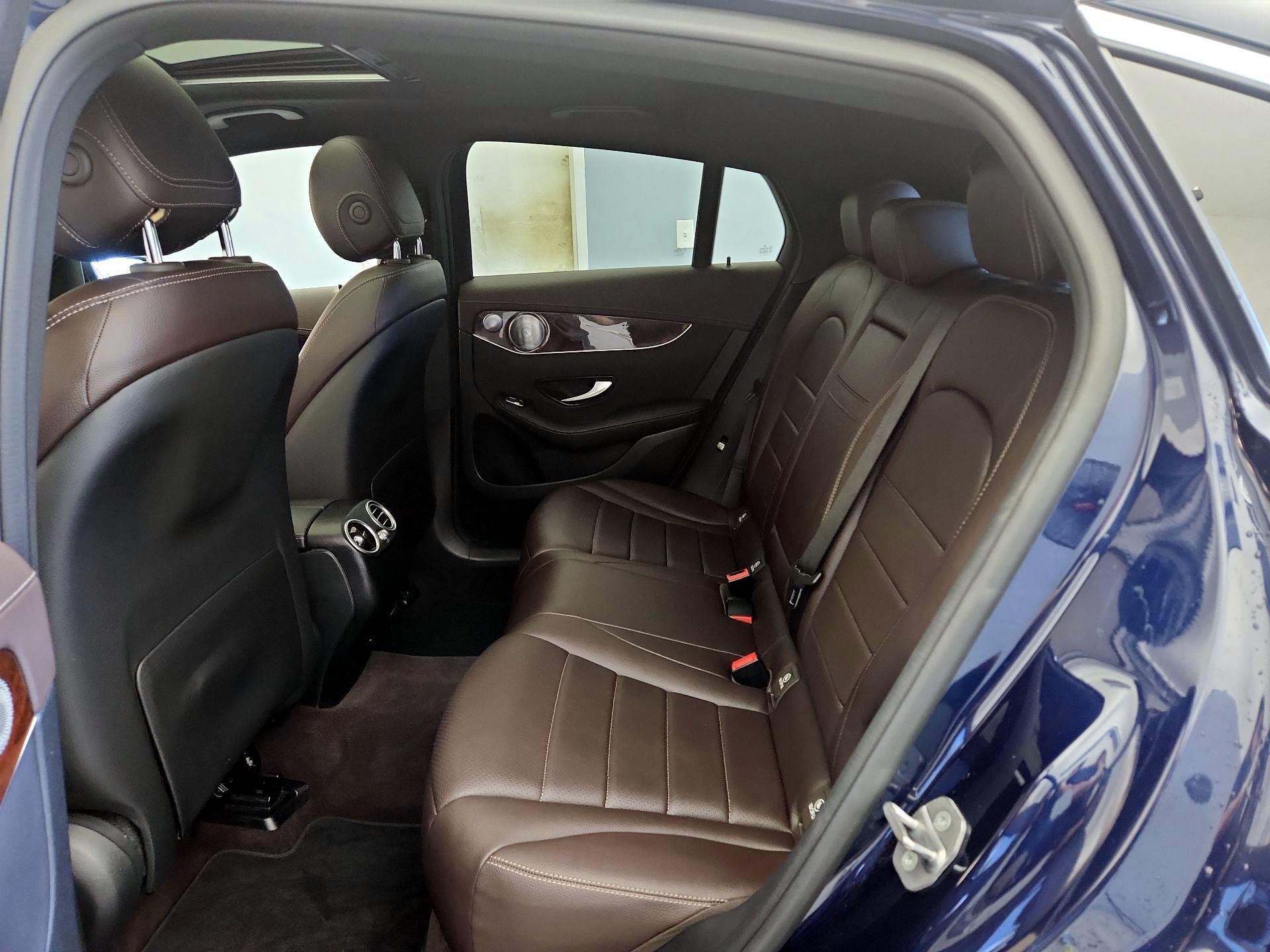 Thumbnail: 2018 Mercedes-Benz GLC - 19