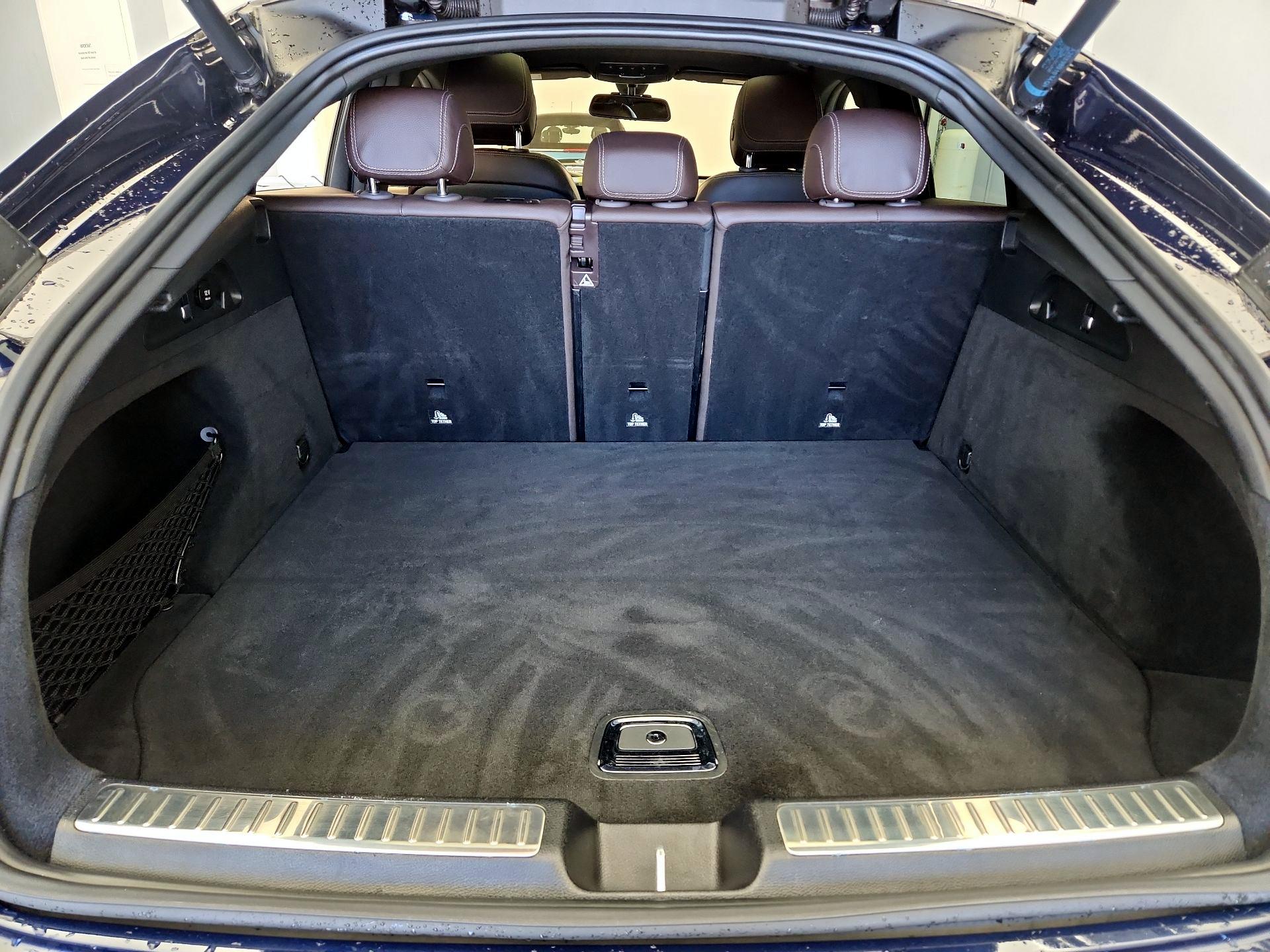 Thumbnail: 2018 Mercedes-Benz GLC - 20