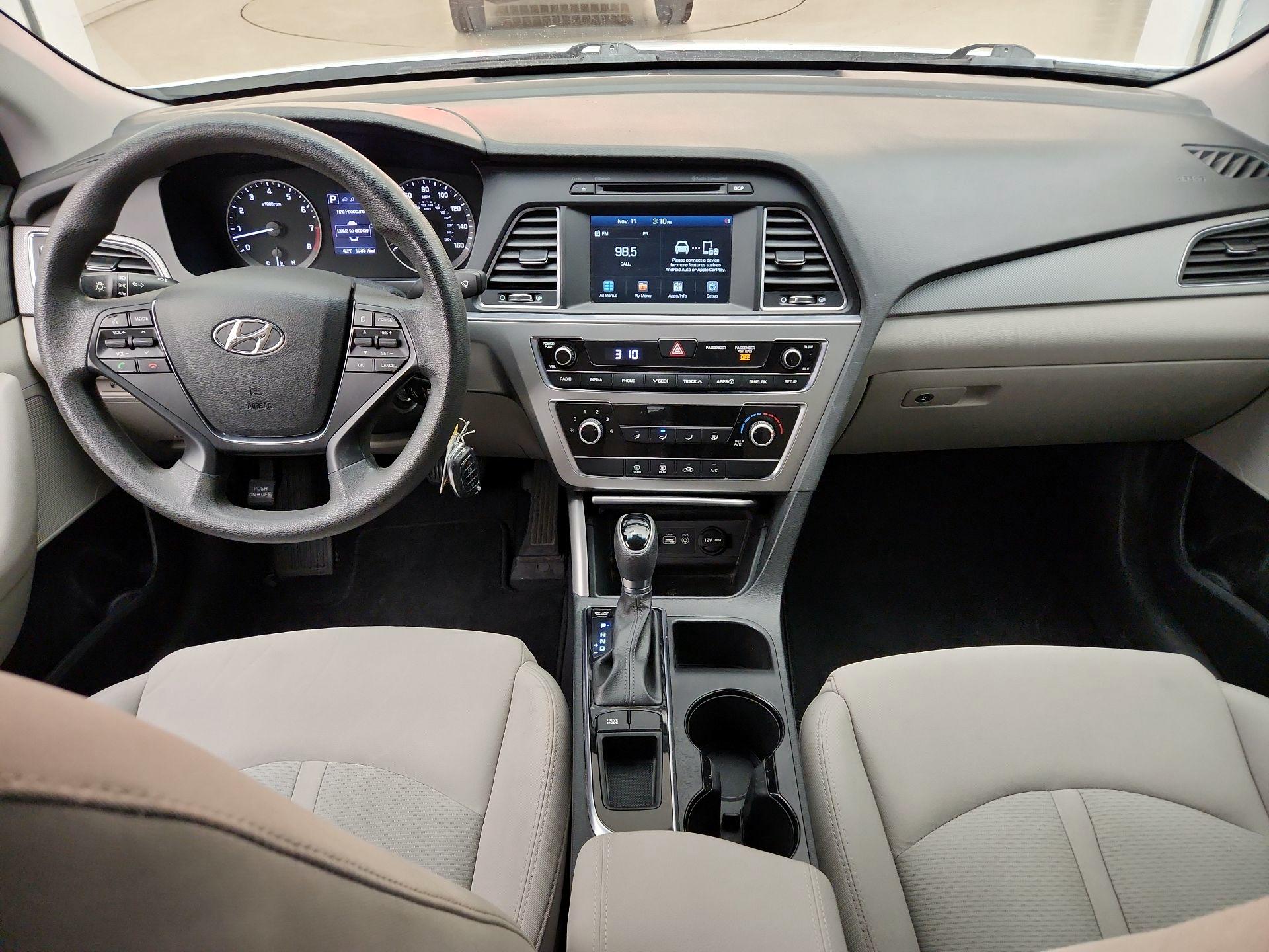 Thumbnail: 2016 Hyundai Sonata - 9