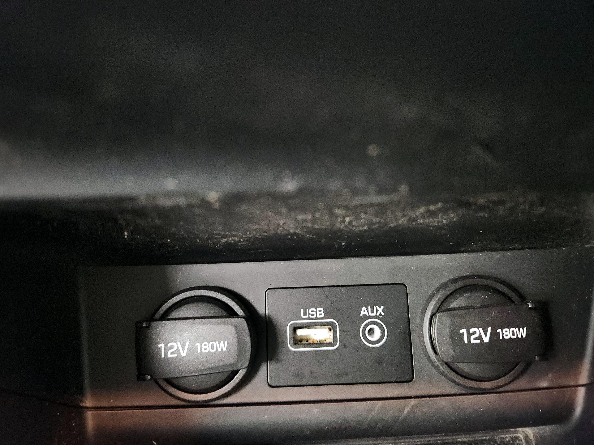 Thumbnail: 2016 Hyundai Sonata - 18