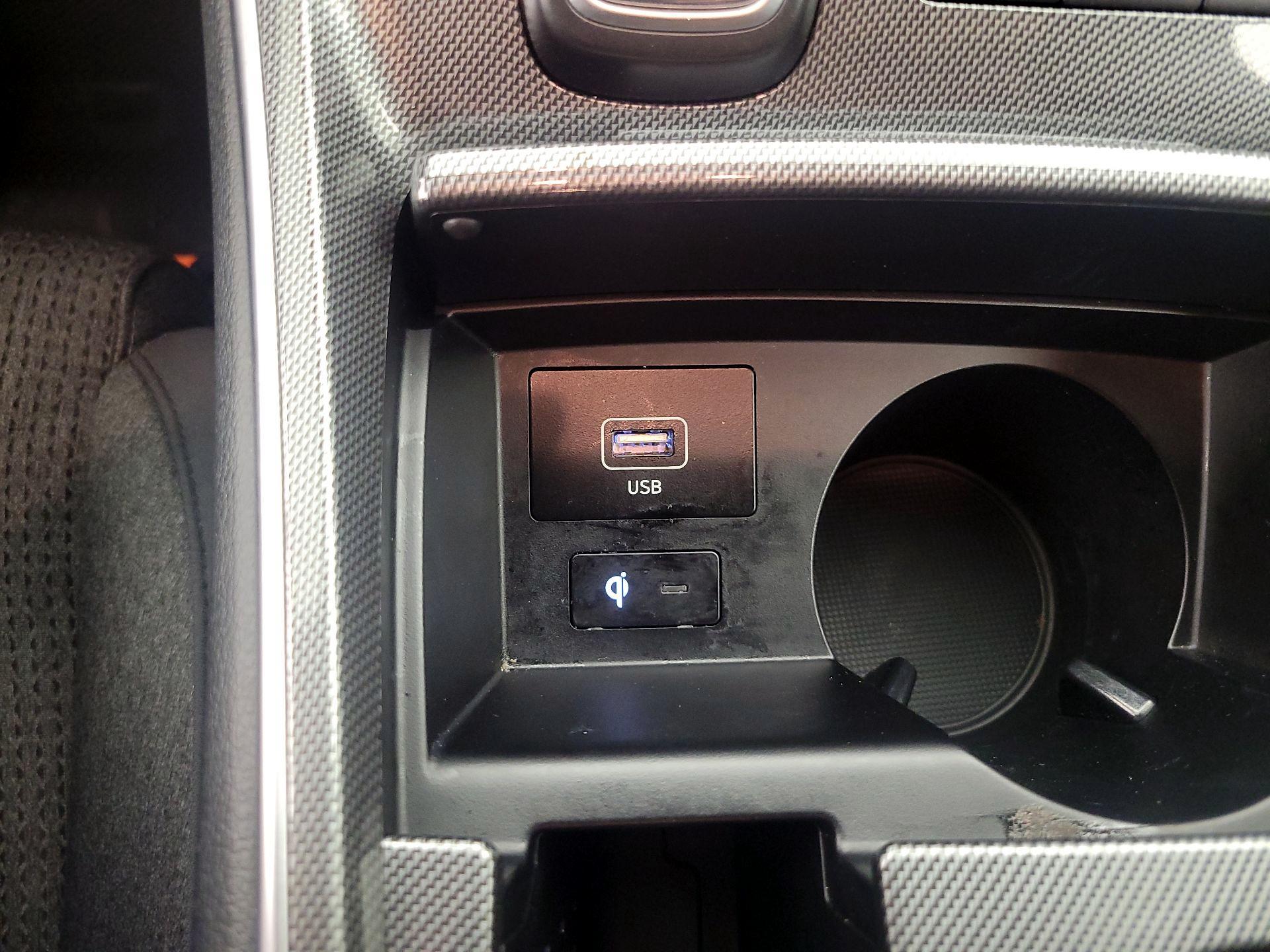 Thumbnail: 2023 Hyundai Santa Fe - 19