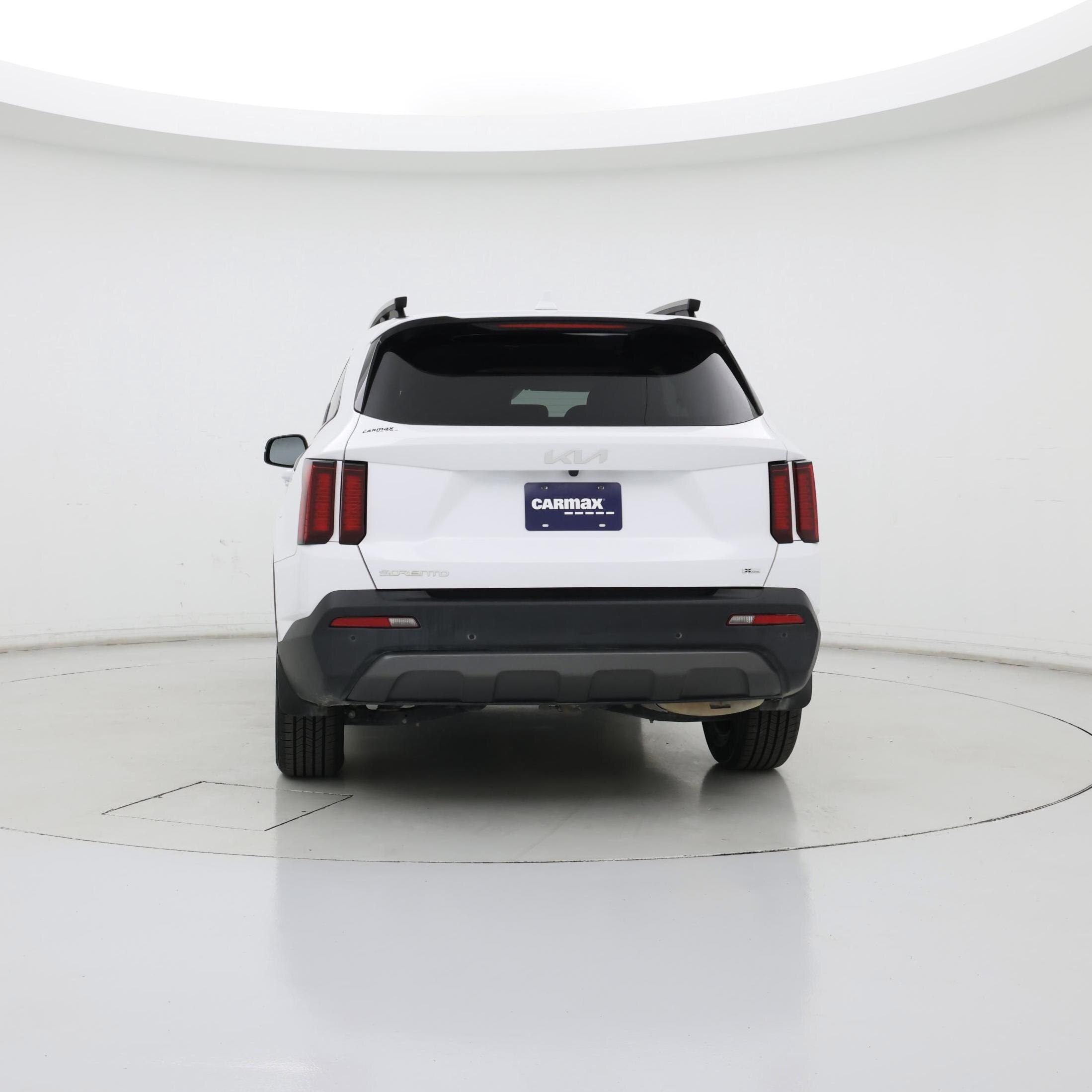 Thumbnail: 2023 Kia Sorento - 6