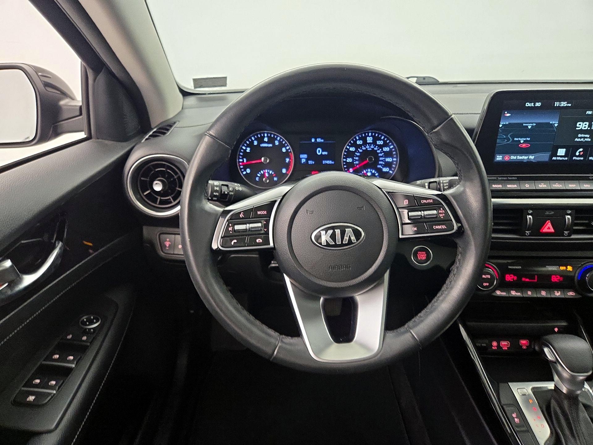 Thumbnail: 2021 Kia Forte - 10