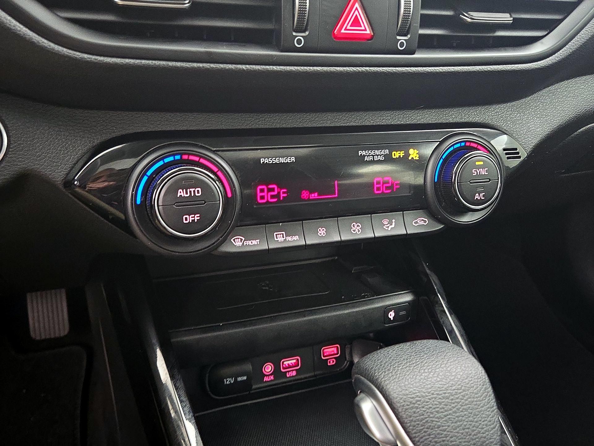 Thumbnail: 2021 Kia Forte - 17