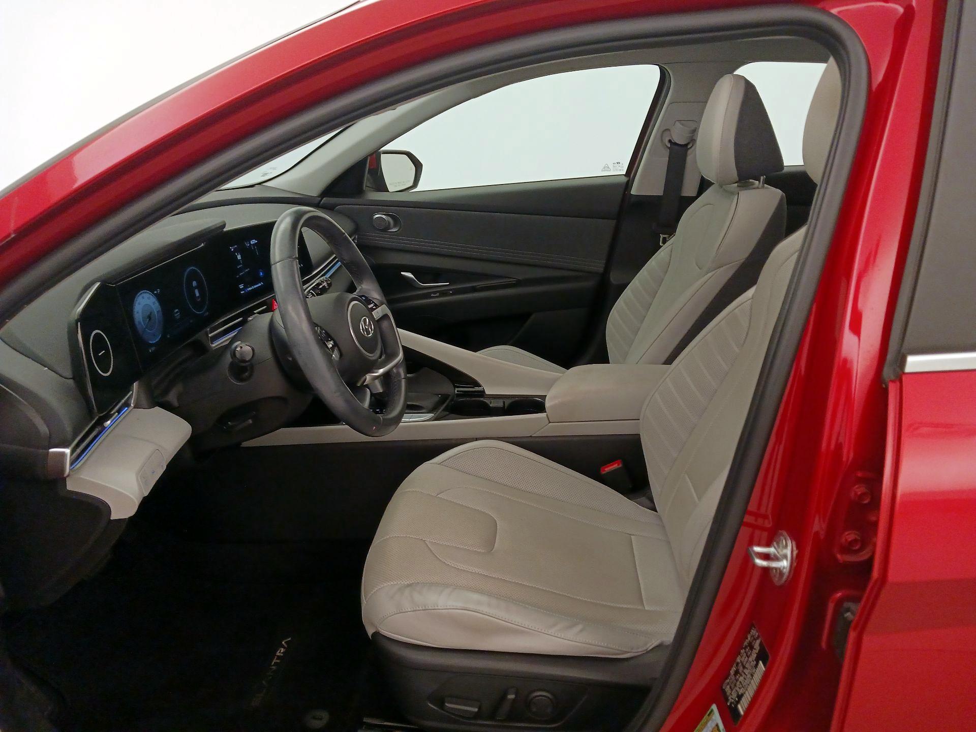 Thumbnail: 2022 Hyundai Elantra - 11