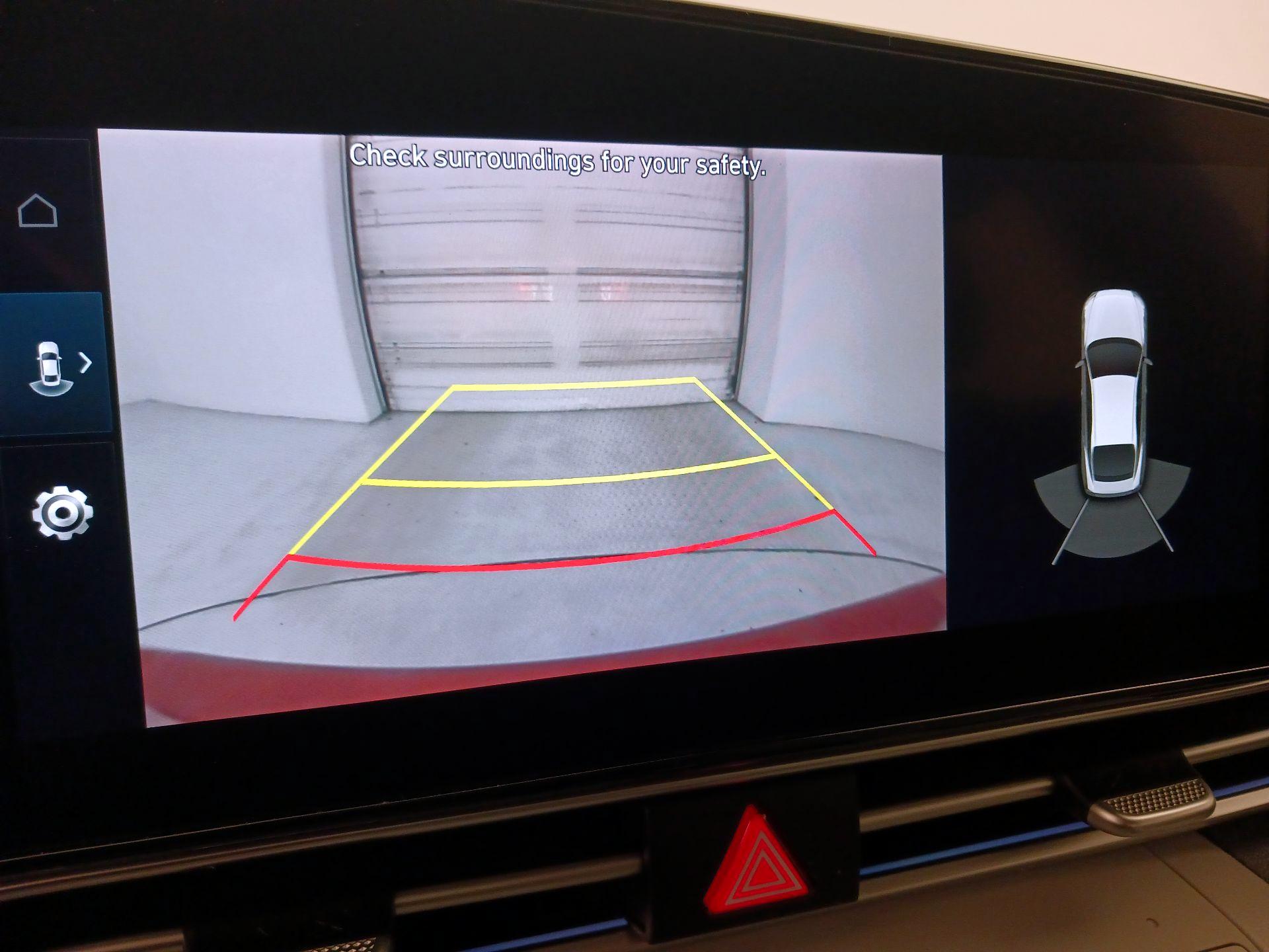 Thumbnail: 2022 Hyundai Elantra - 15