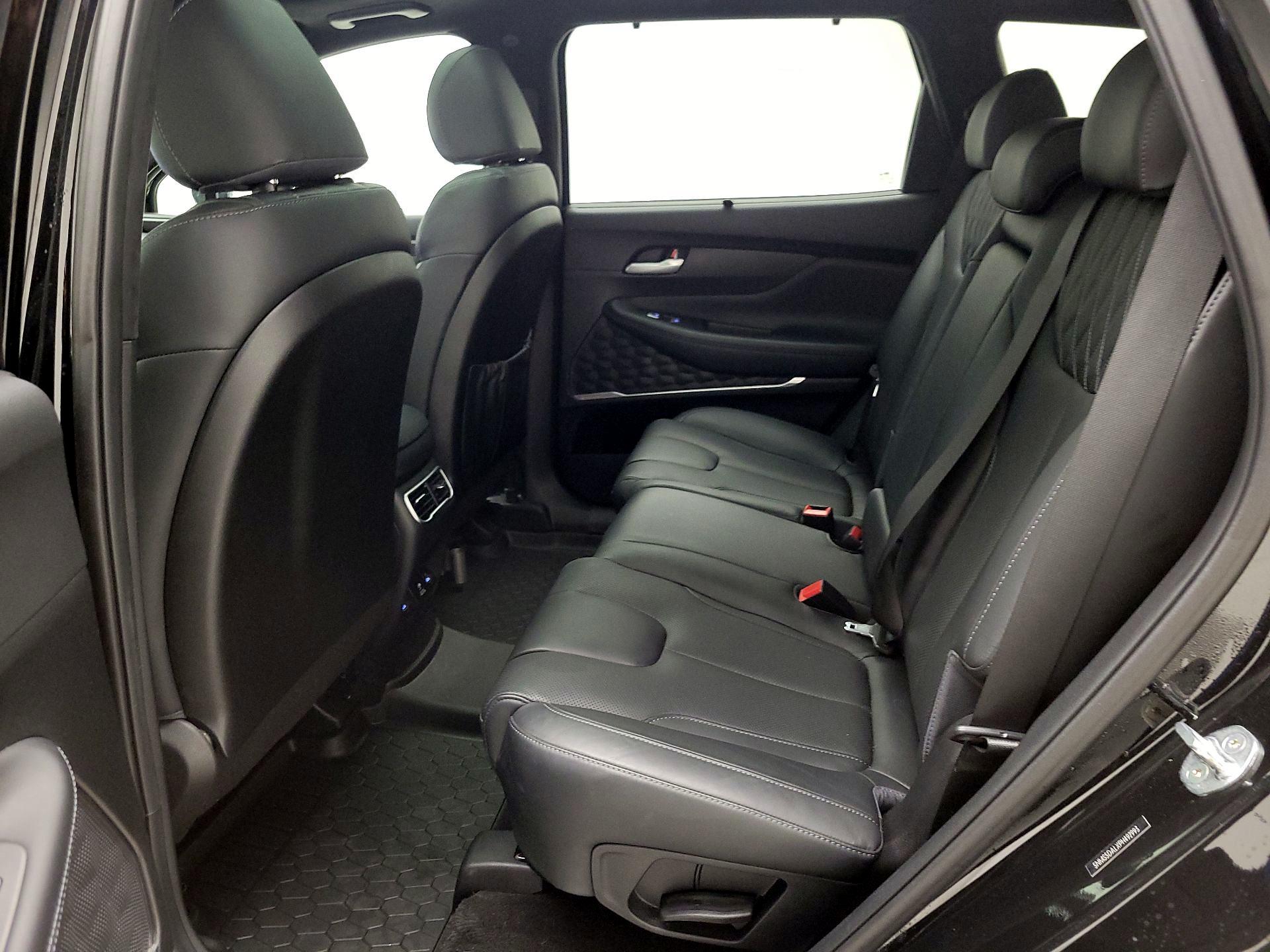 Thumbnail: 2023 Hyundai Santa Fe - 19