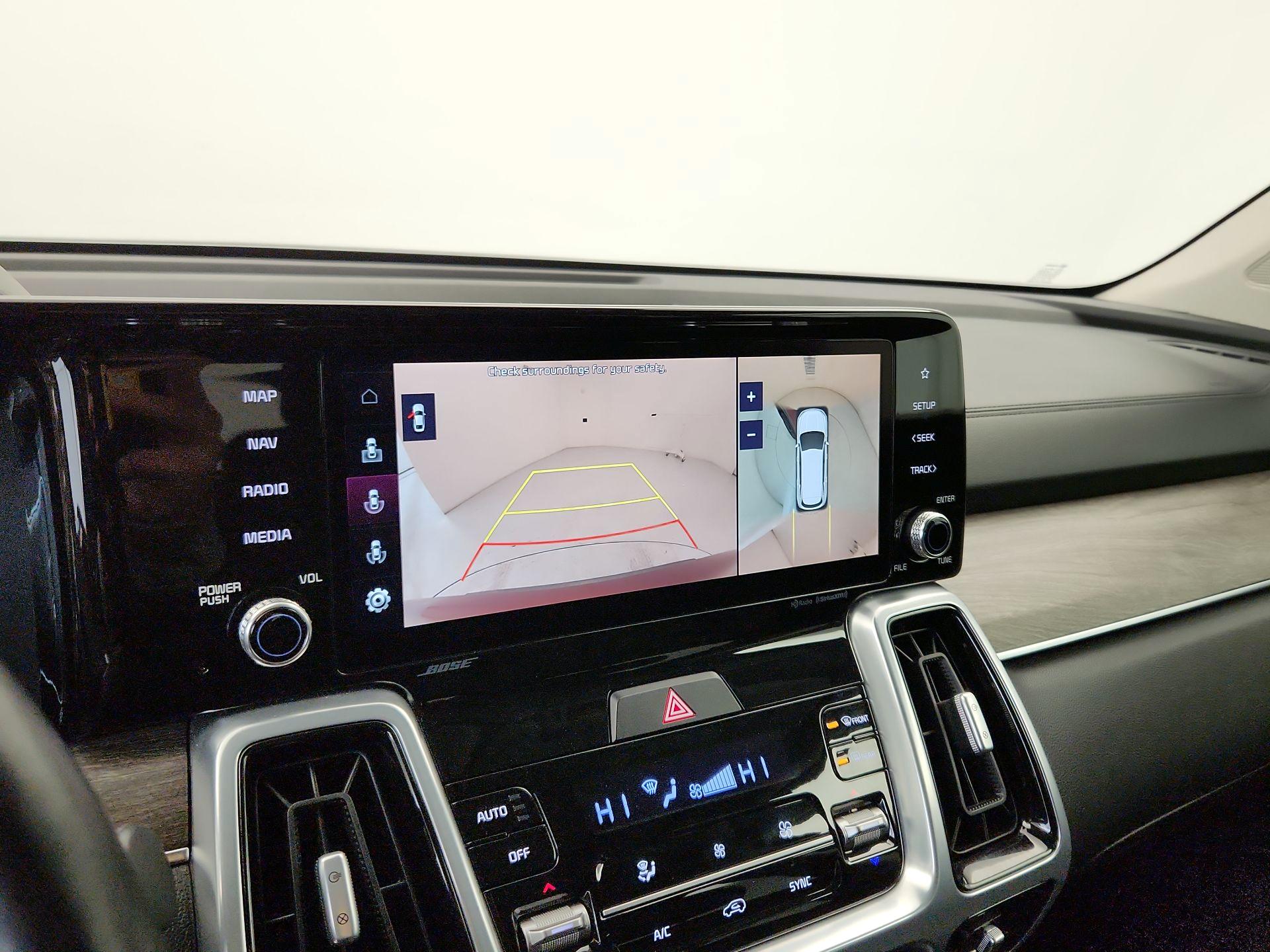 Thumbnail: 2022 Kia Sorento - 15