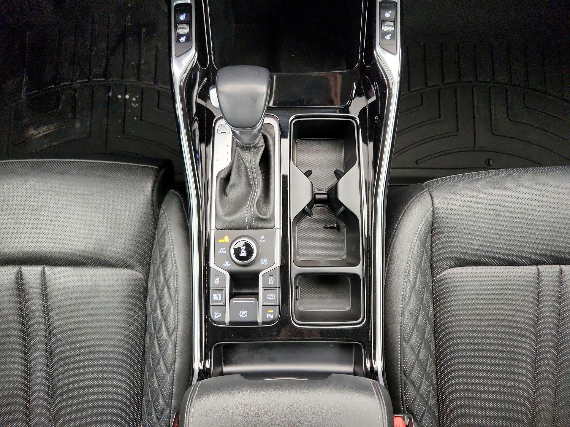 Thumbnail: 2022 Kia Sorento - 18