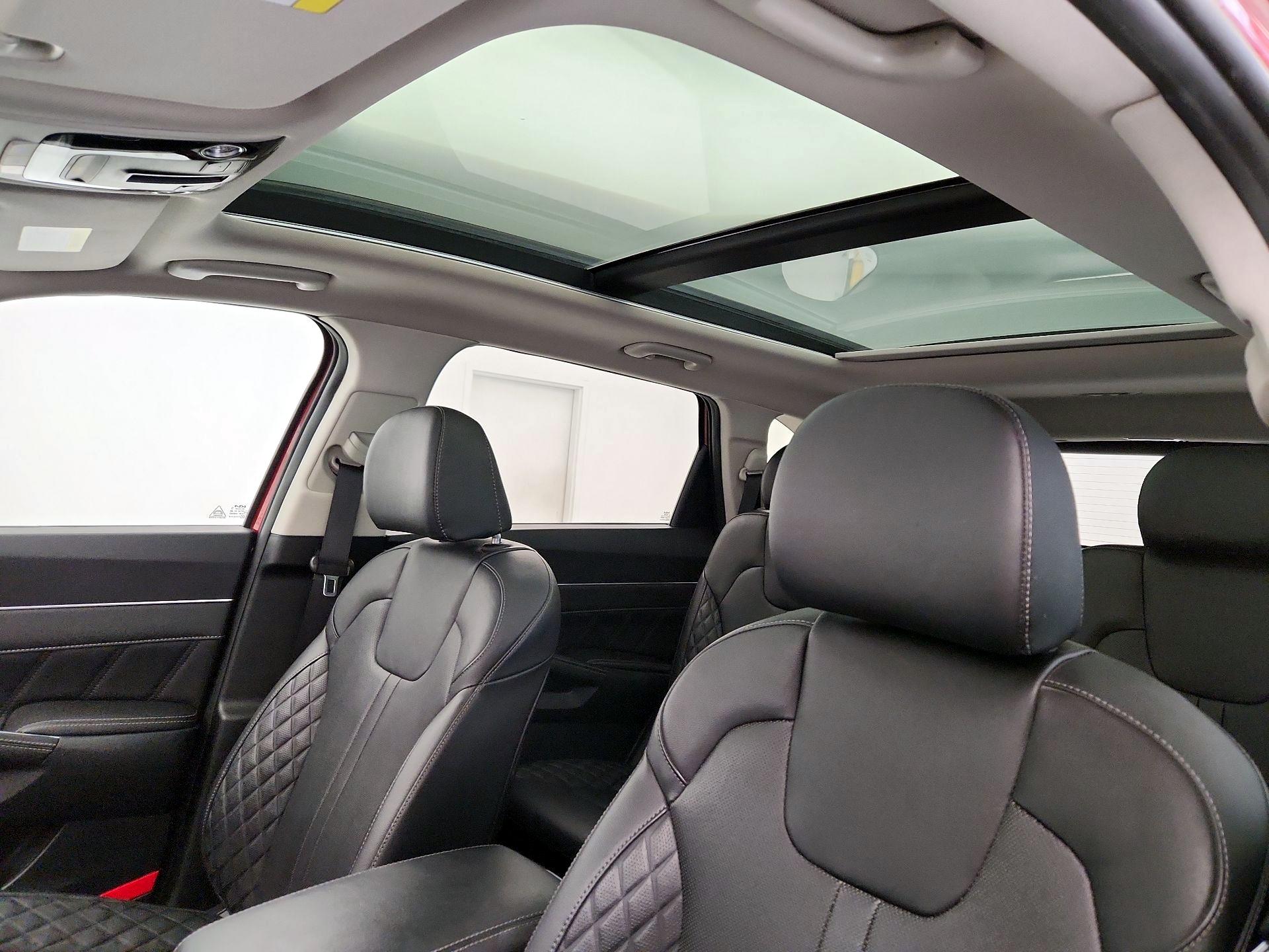 Thumbnail: 2022 Kia Sorento - 20