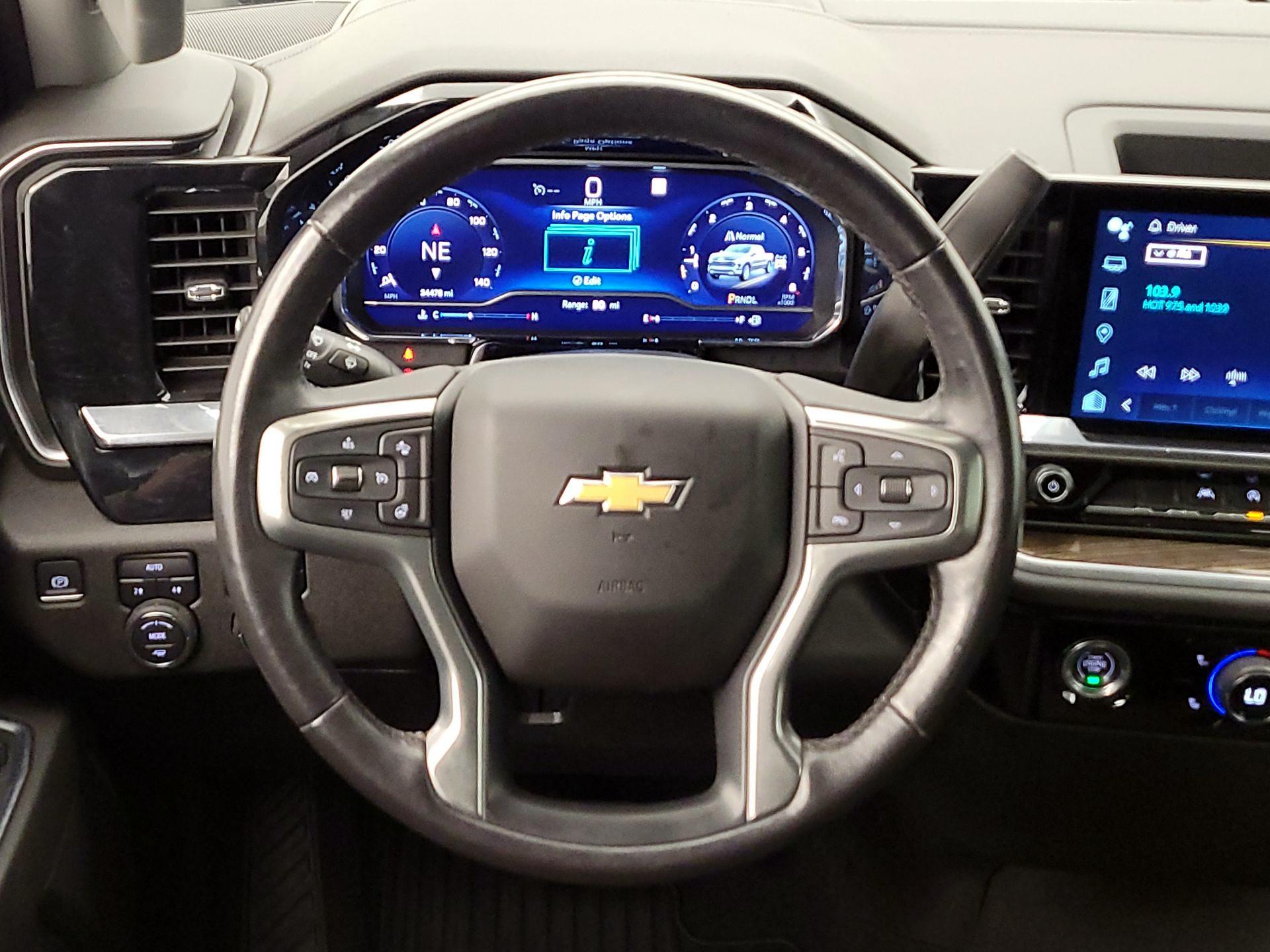 Thumbnail: 2022 Chevrolet Silverado 1500 - 10