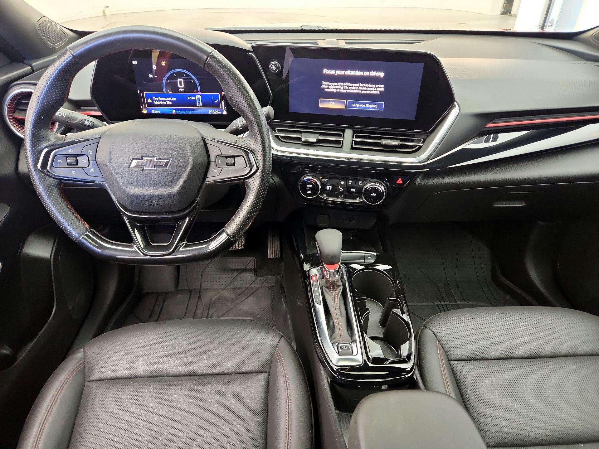 Thumbnail: 2024 Chevrolet Trax - 9