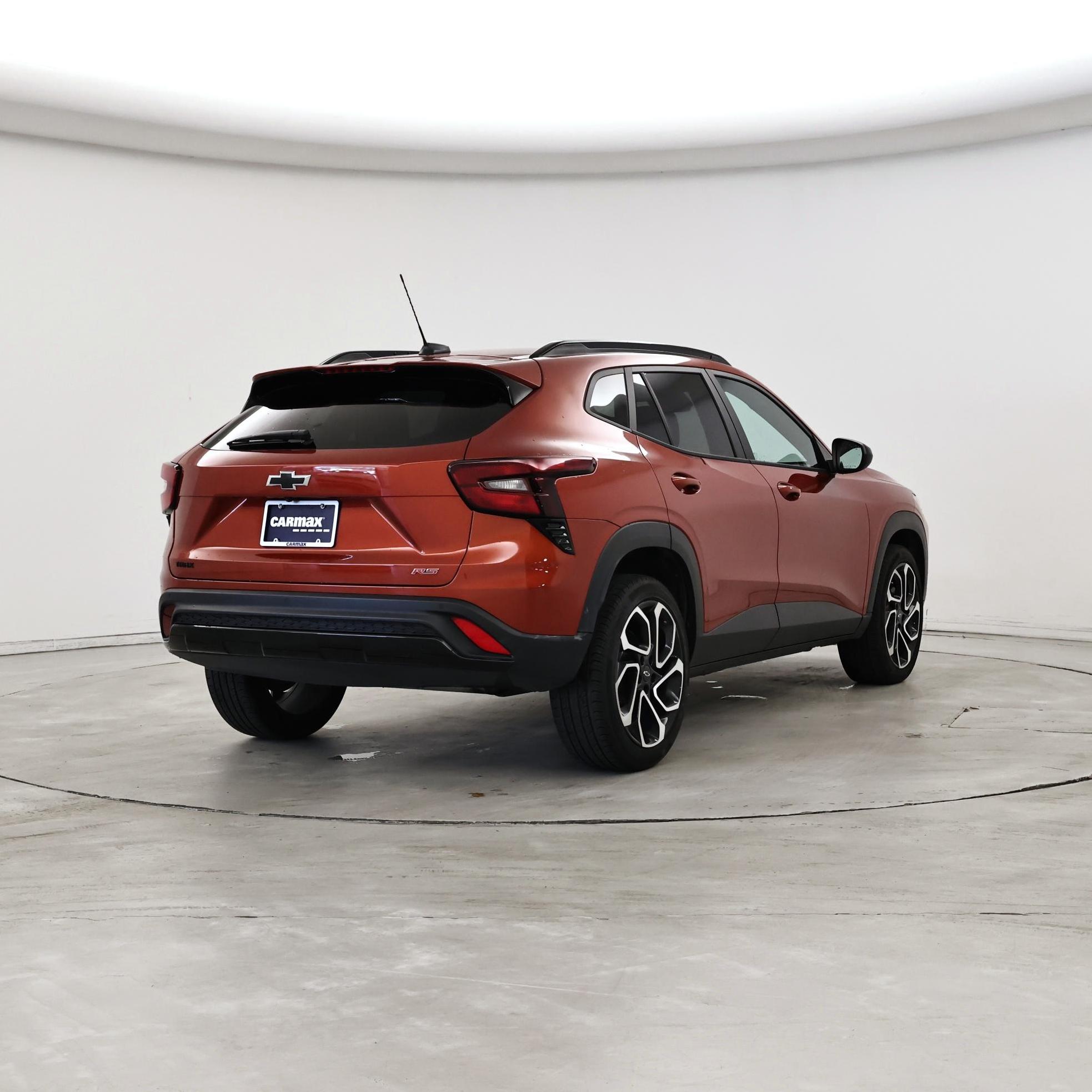 Thumbnail: 2024 Chevrolet Trax - 8