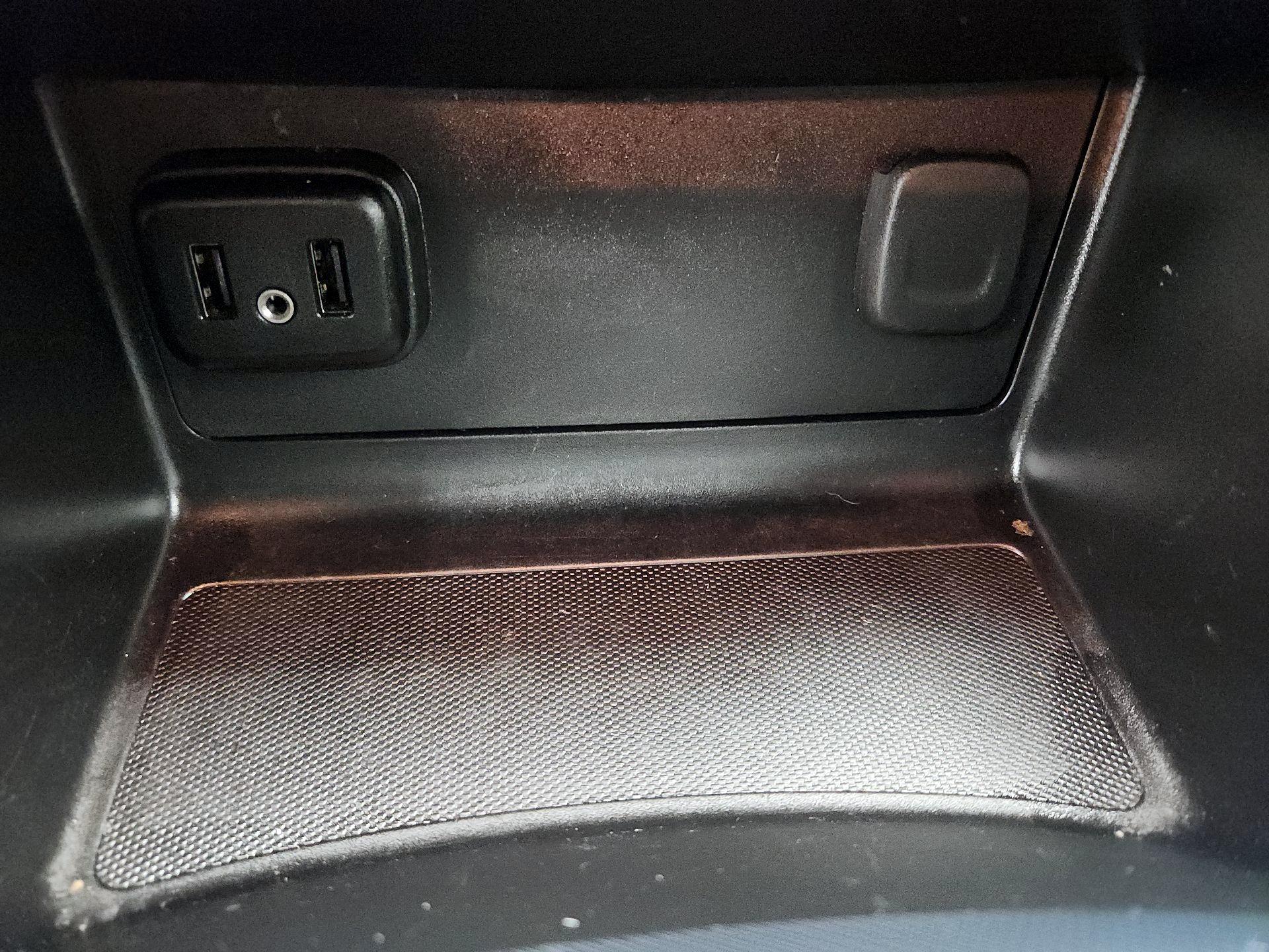 Thumbnail: 2019 Chevrolet Colorado - 18