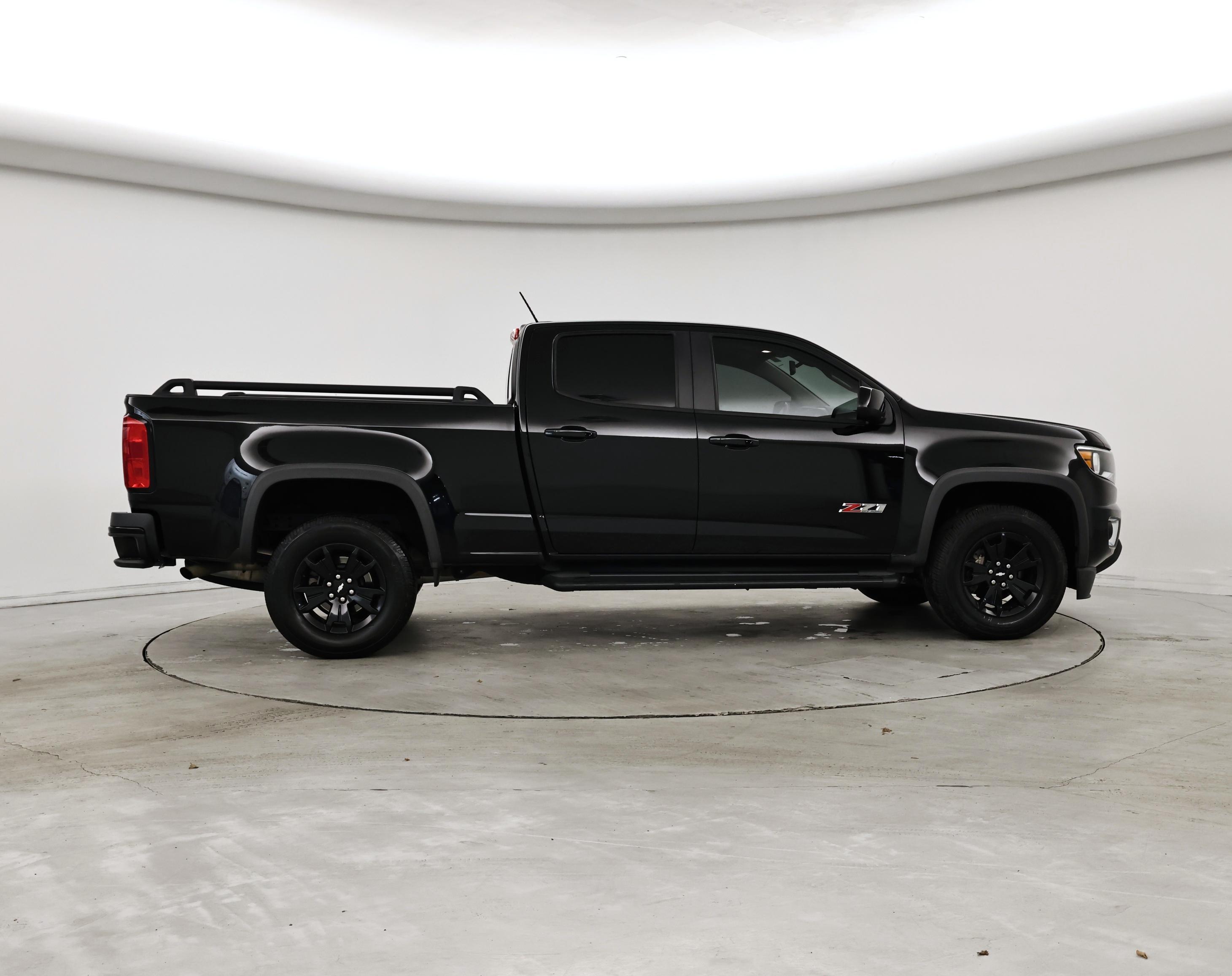 Thumbnail: 2019 Chevrolet Colorado - 7