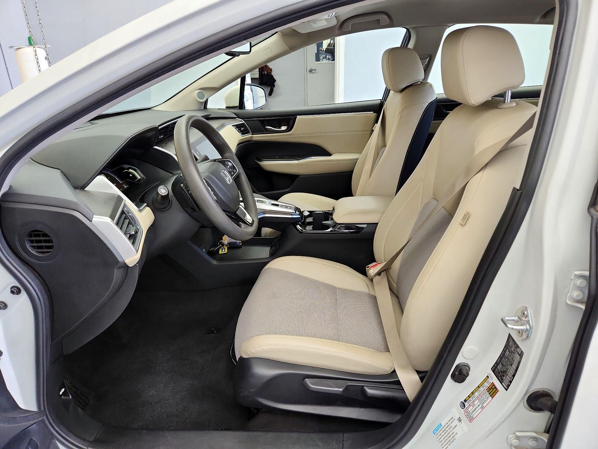 Thumbnail: 2018 Honda Clarity - 11