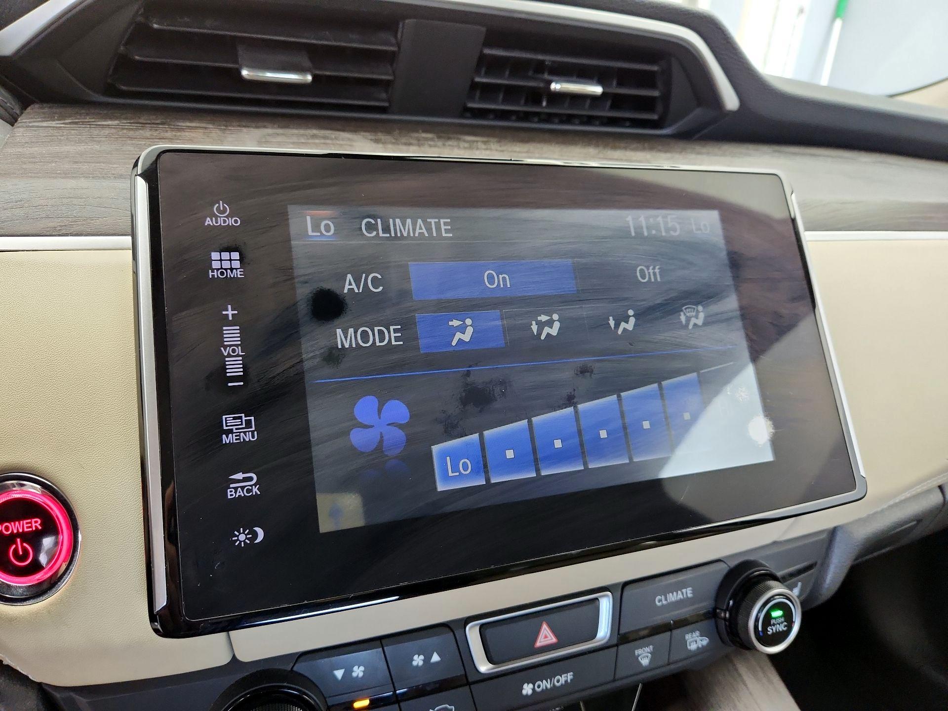 Thumbnail: 2018 Honda Clarity - 16