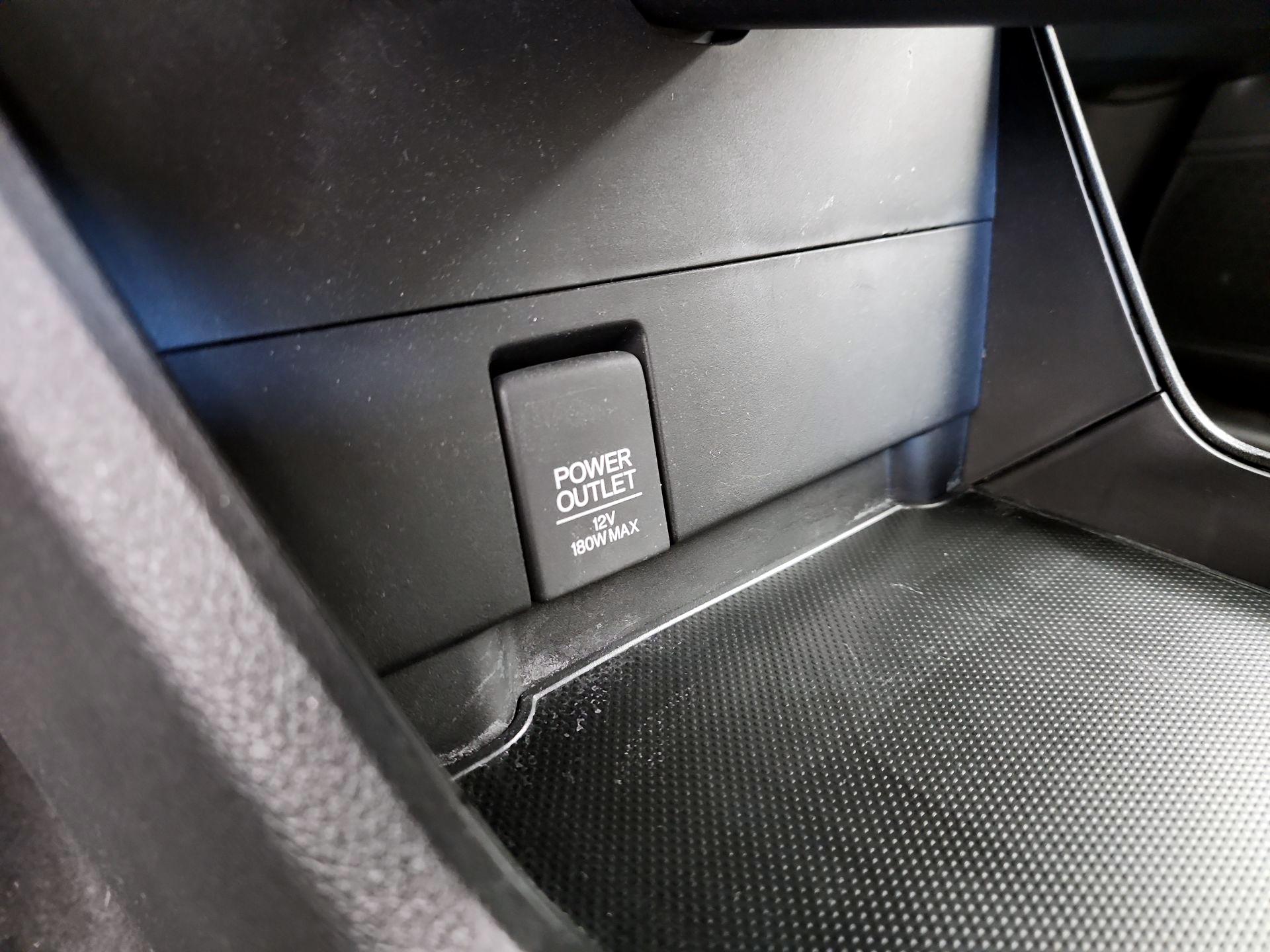 Thumbnail: 2018 Honda Clarity - 18