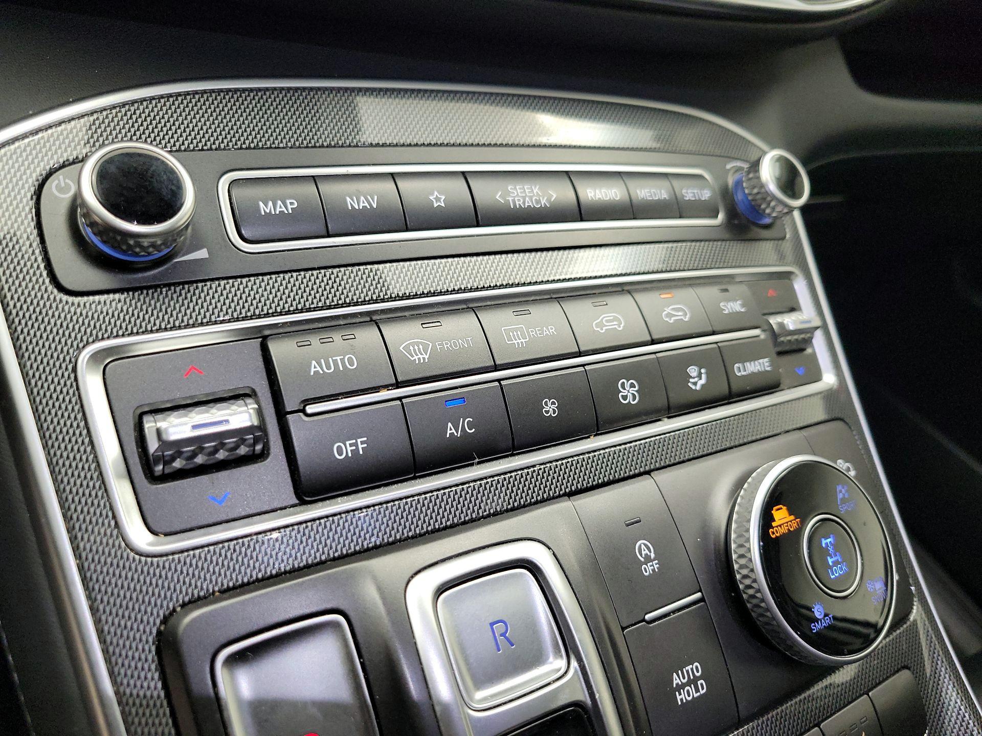 Thumbnail: 2023 Hyundai Santa Fe - 15