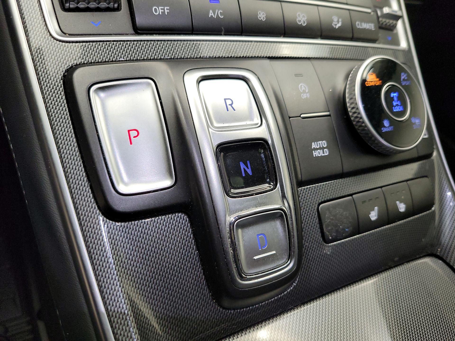 Thumbnail: 2023 Hyundai Santa Fe - 16