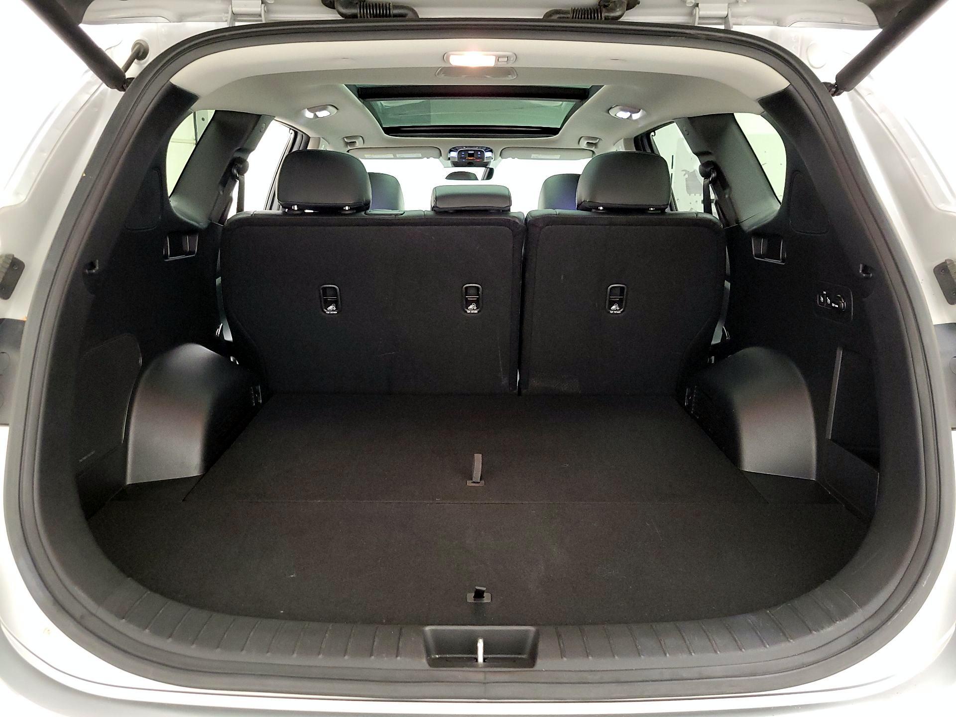 Thumbnail: 2023 Hyundai Santa Fe - 20