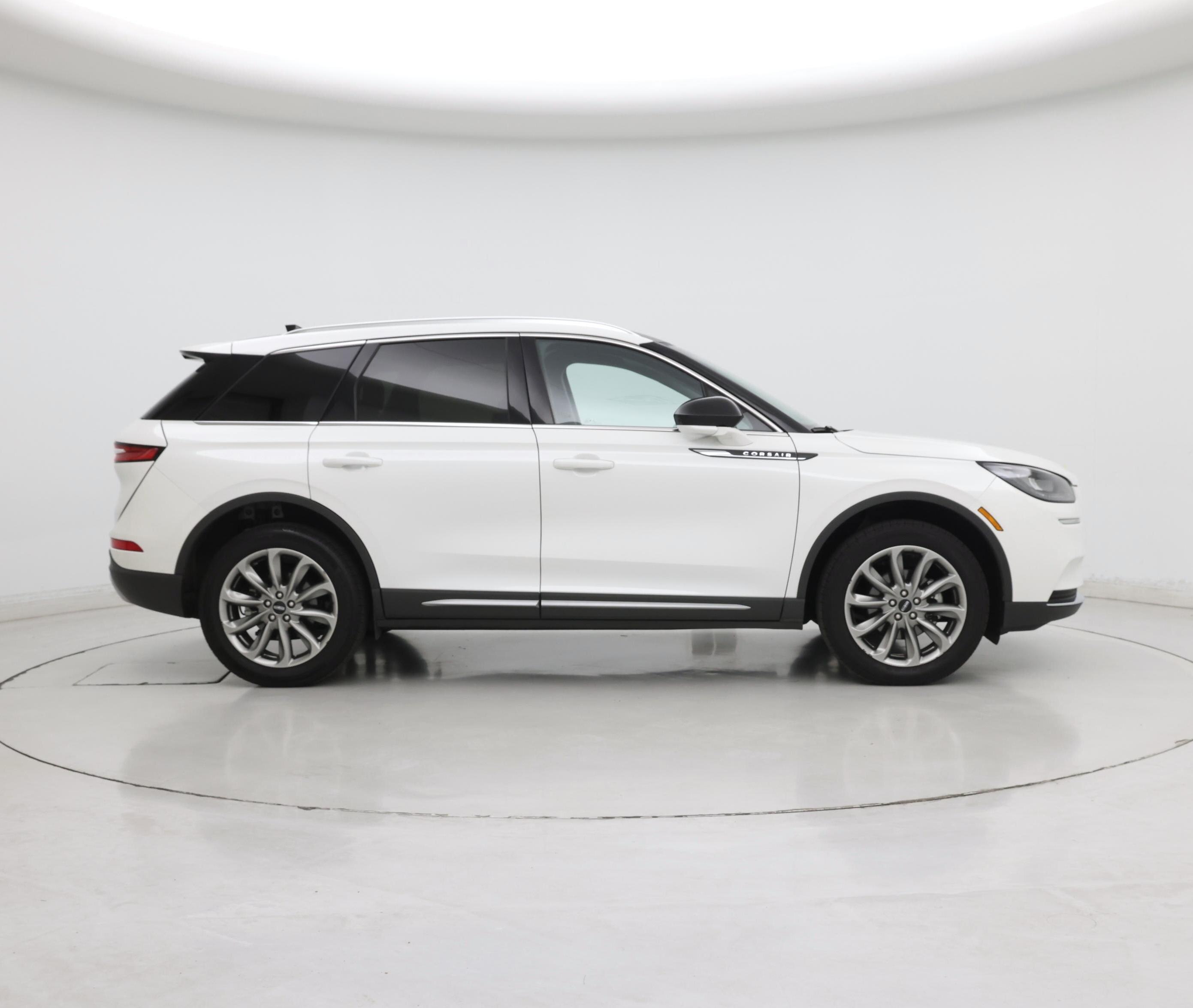 Thumbnail: 2022 Lincoln Corsair - 7