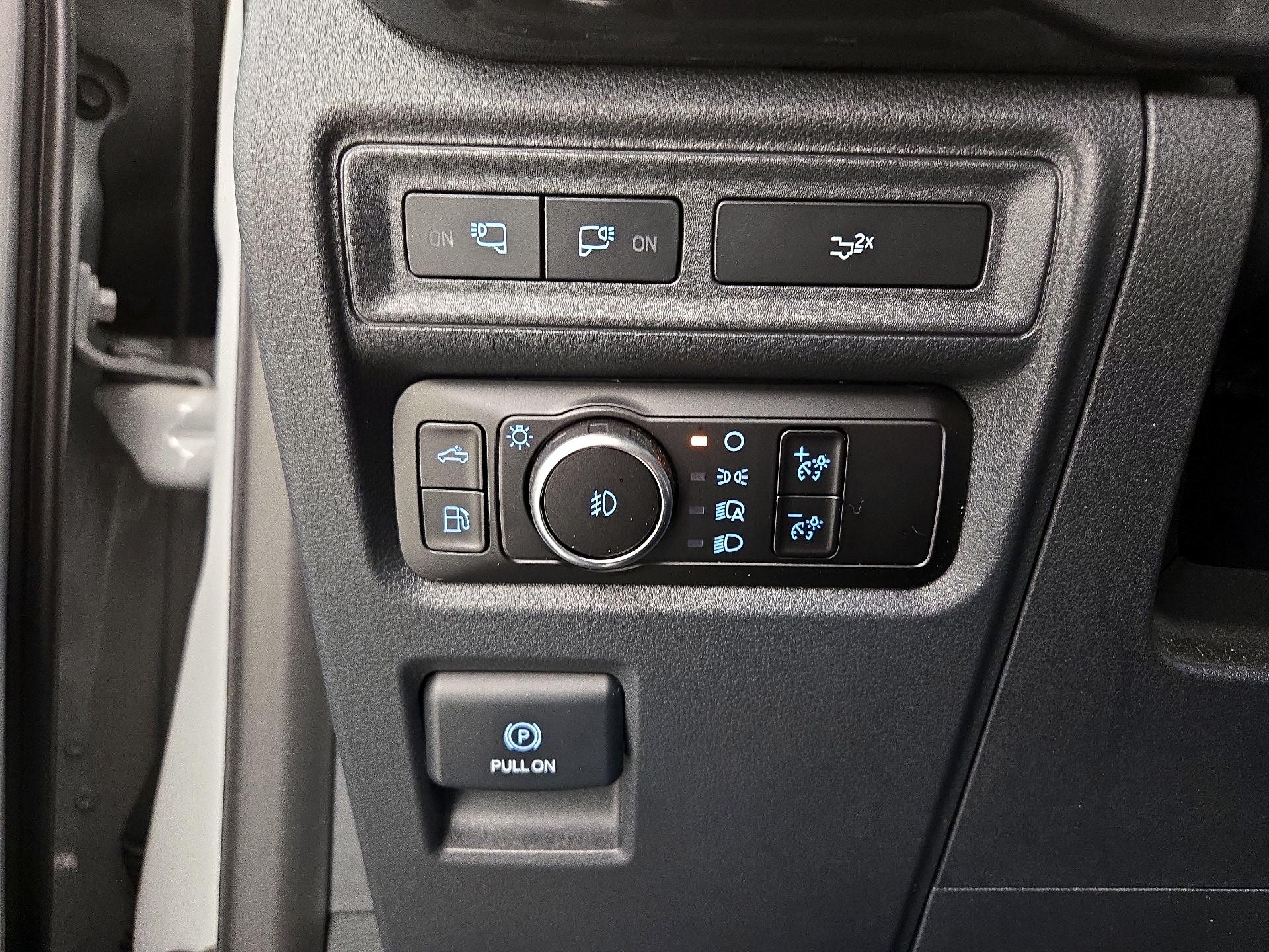 Thumbnail: 2023 Ford F-150 - 13