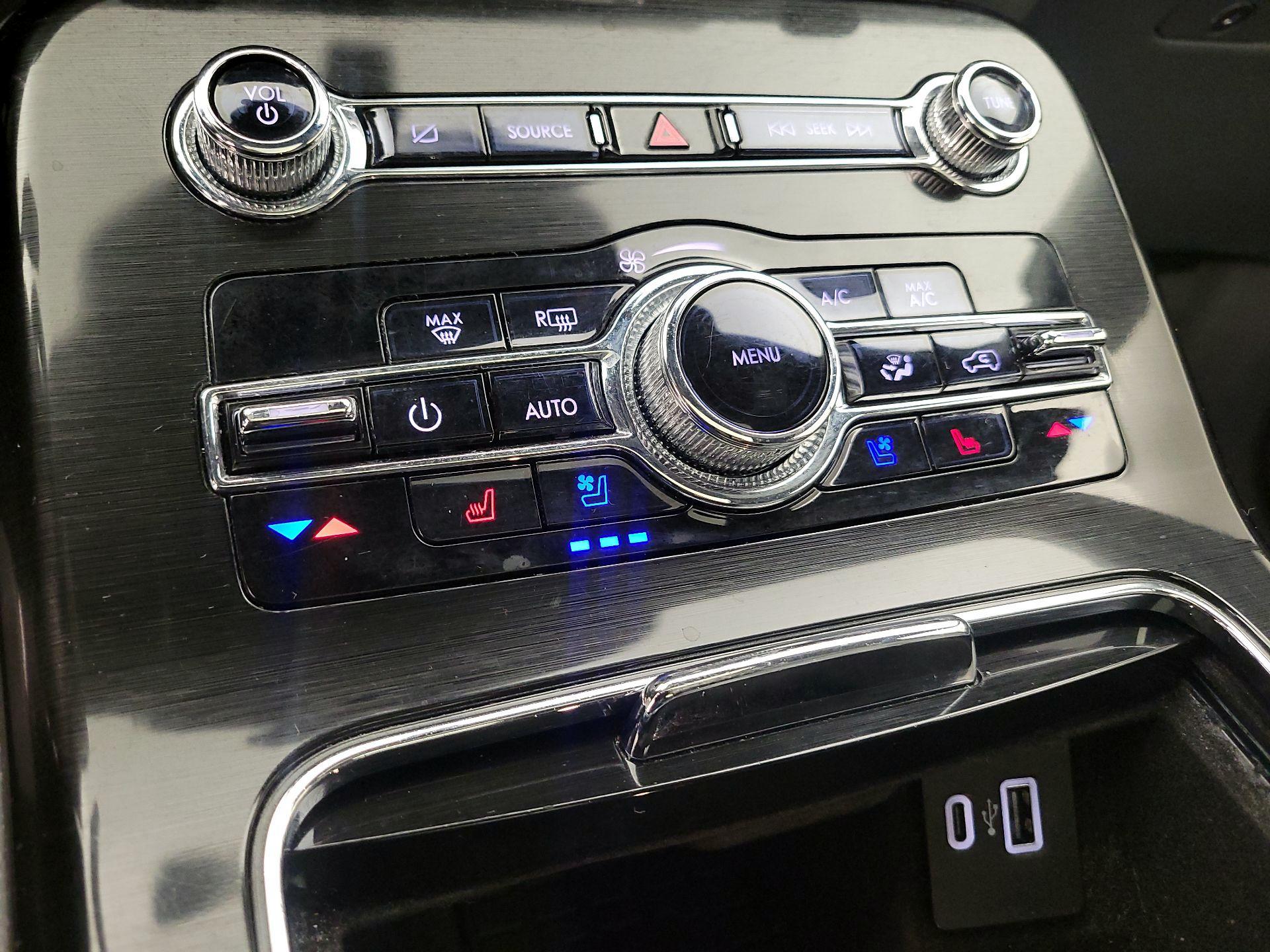 Thumbnail: 2022 Lincoln Nautilus - 17