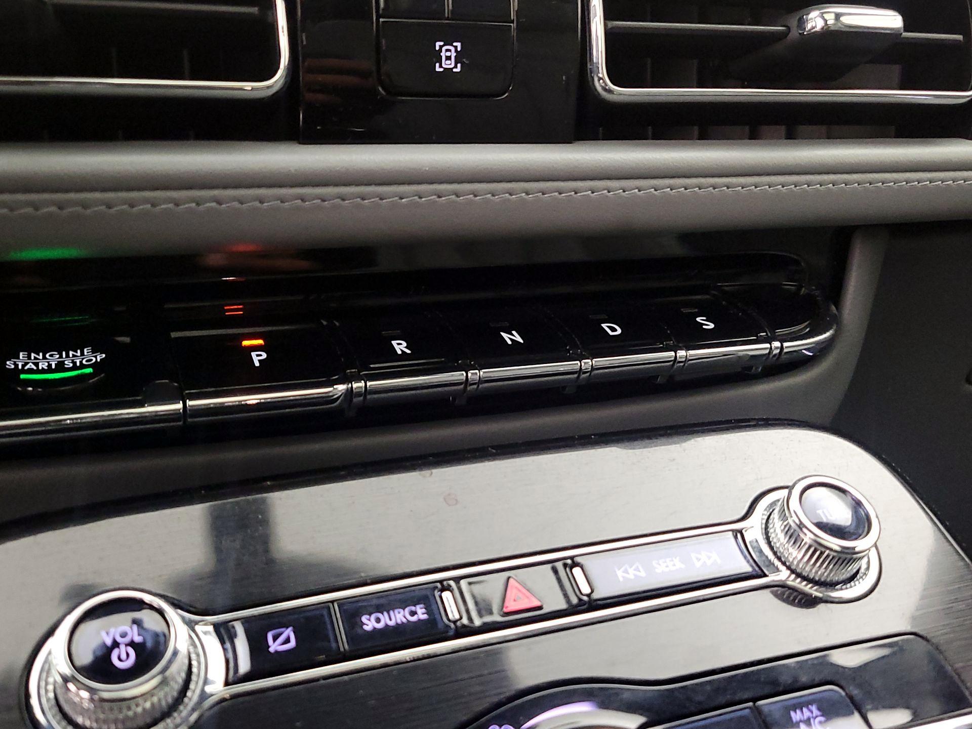 Thumbnail: 2022 Lincoln Nautilus - 18