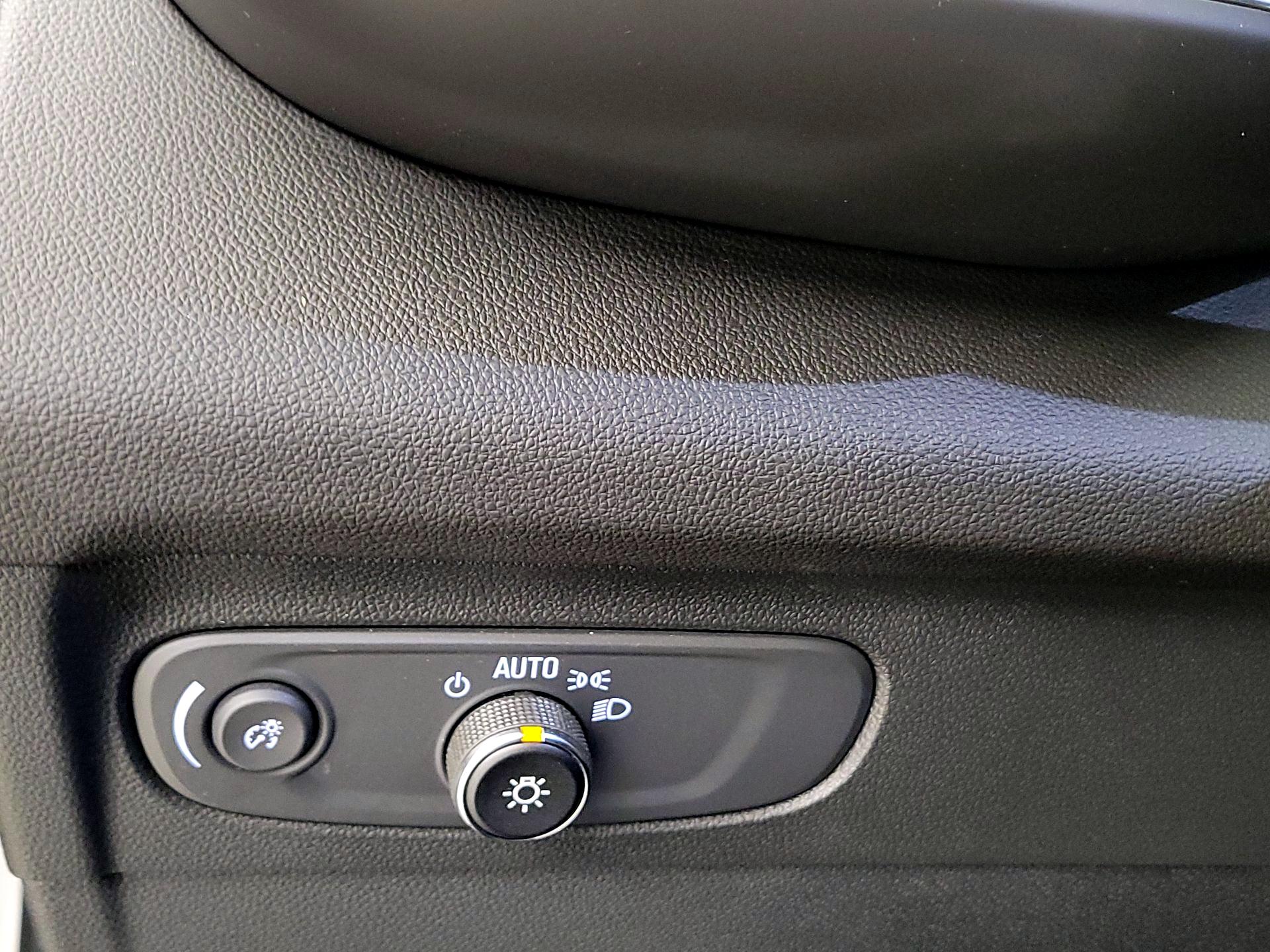 Thumbnail: 2023 Buick Envision - 13