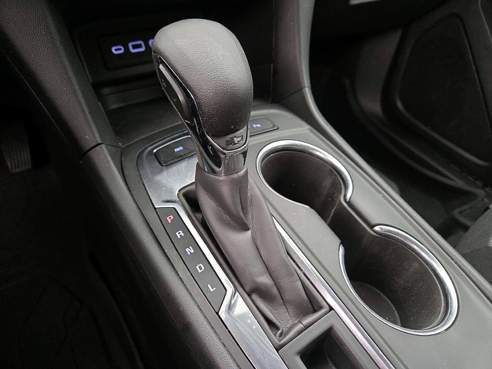 Thumbnail: 2022 Chevrolet Equinox - 17