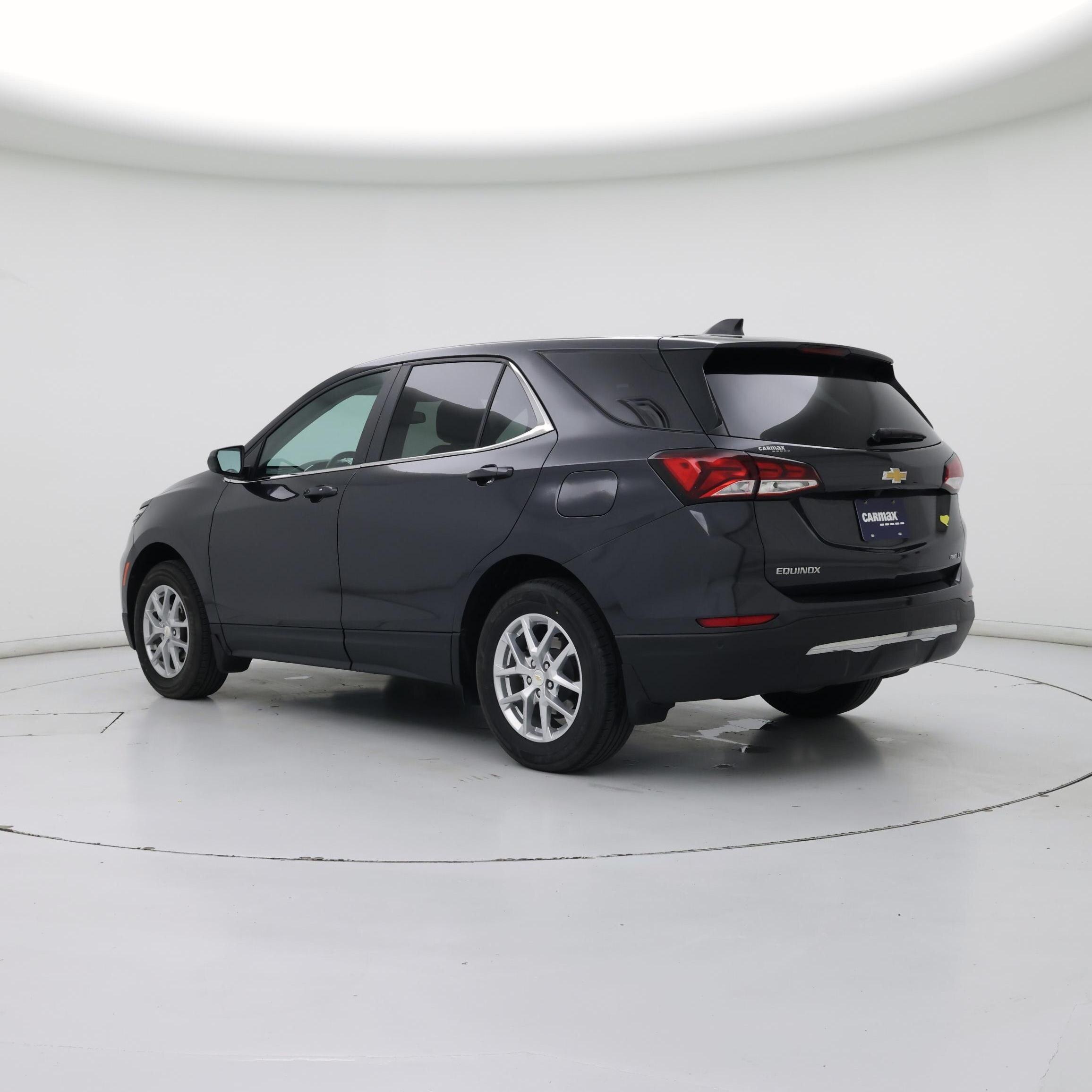 Thumbnail: 2022 Chevrolet Equinox - 3