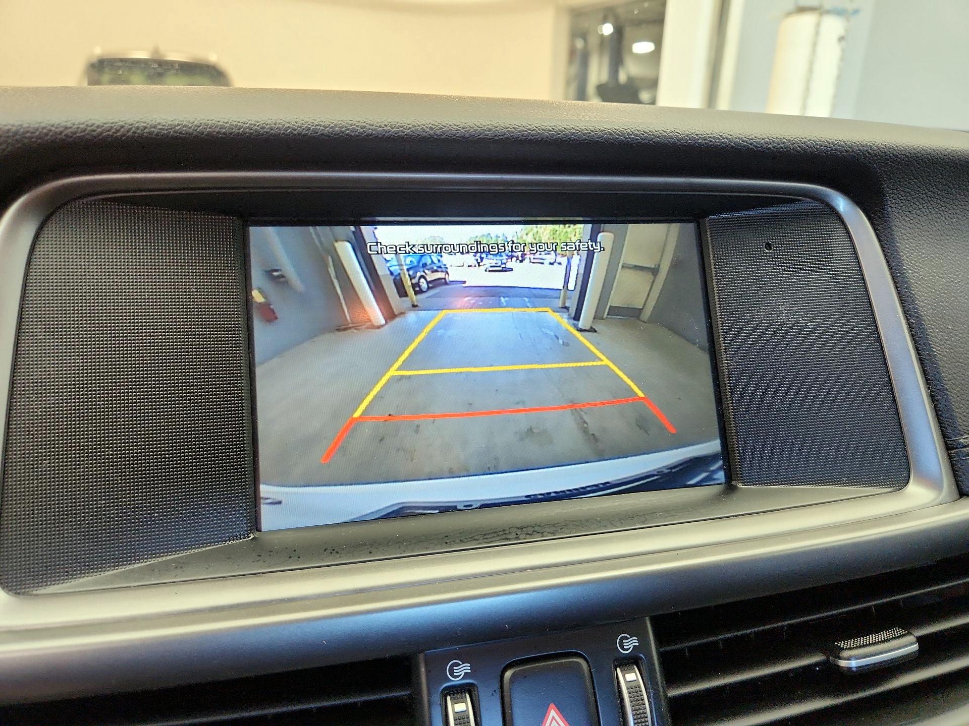 Thumbnail: 2018 Kia Optima - 14