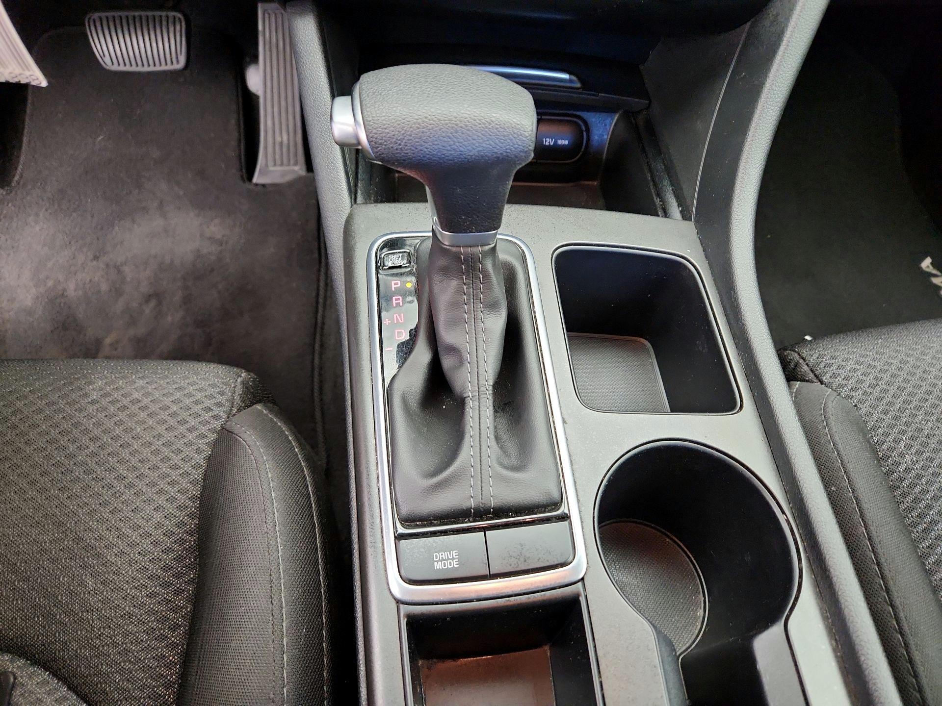 Thumbnail: 2018 Kia Optima - 17