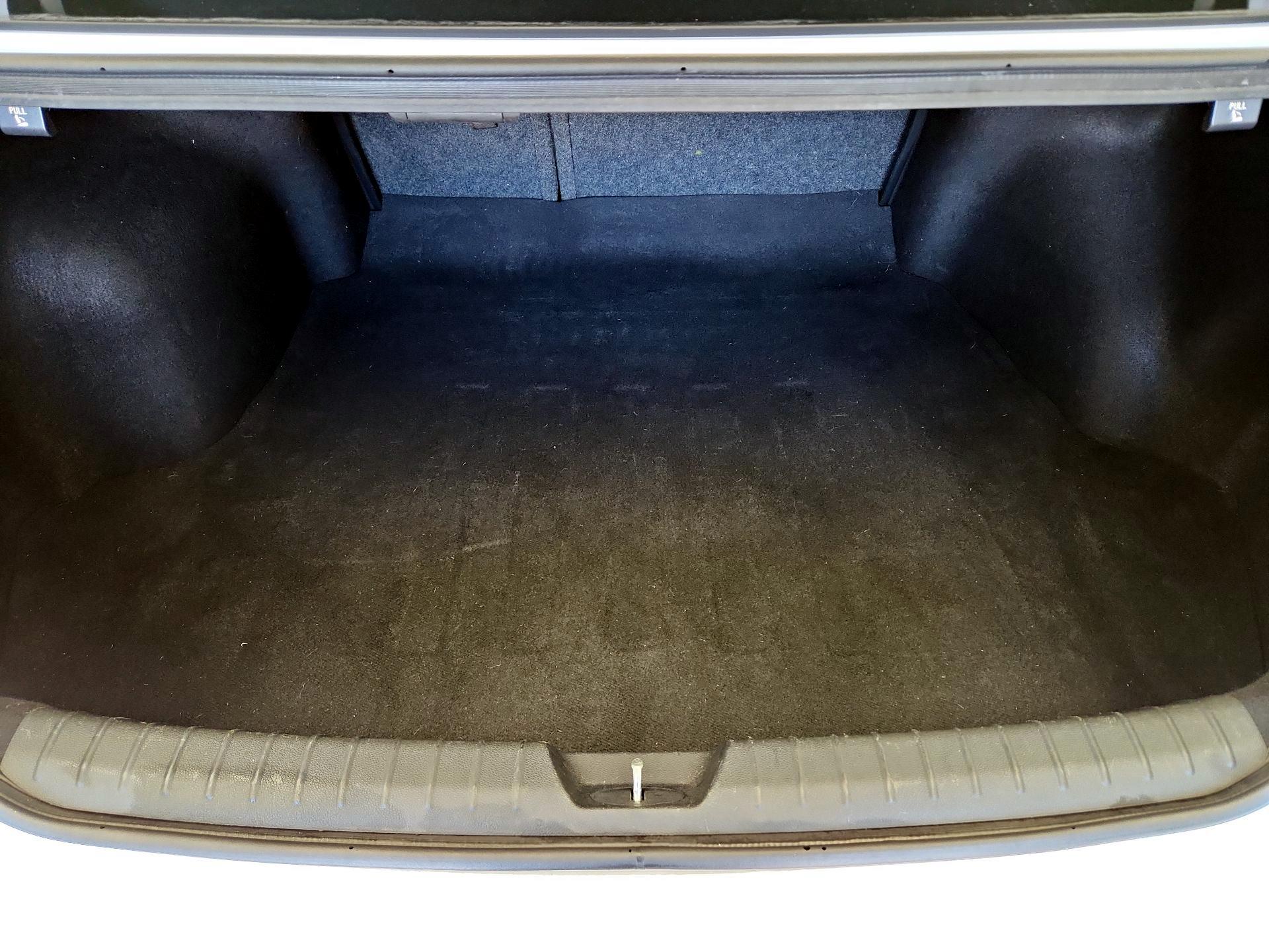 Thumbnail: 2018 Kia Optima - 20