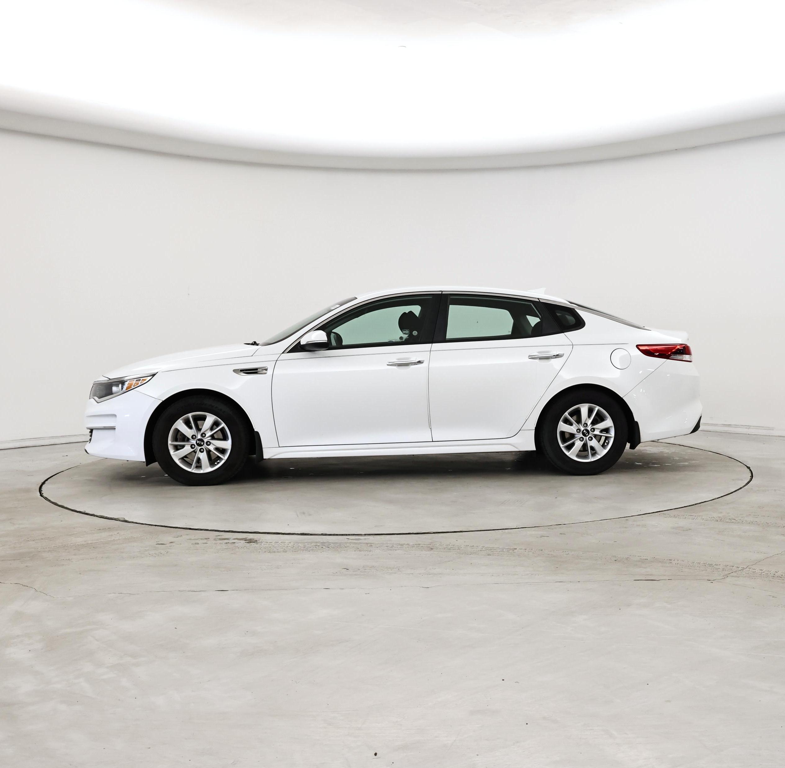 Thumbnail: 2018 Kia Optima - 3