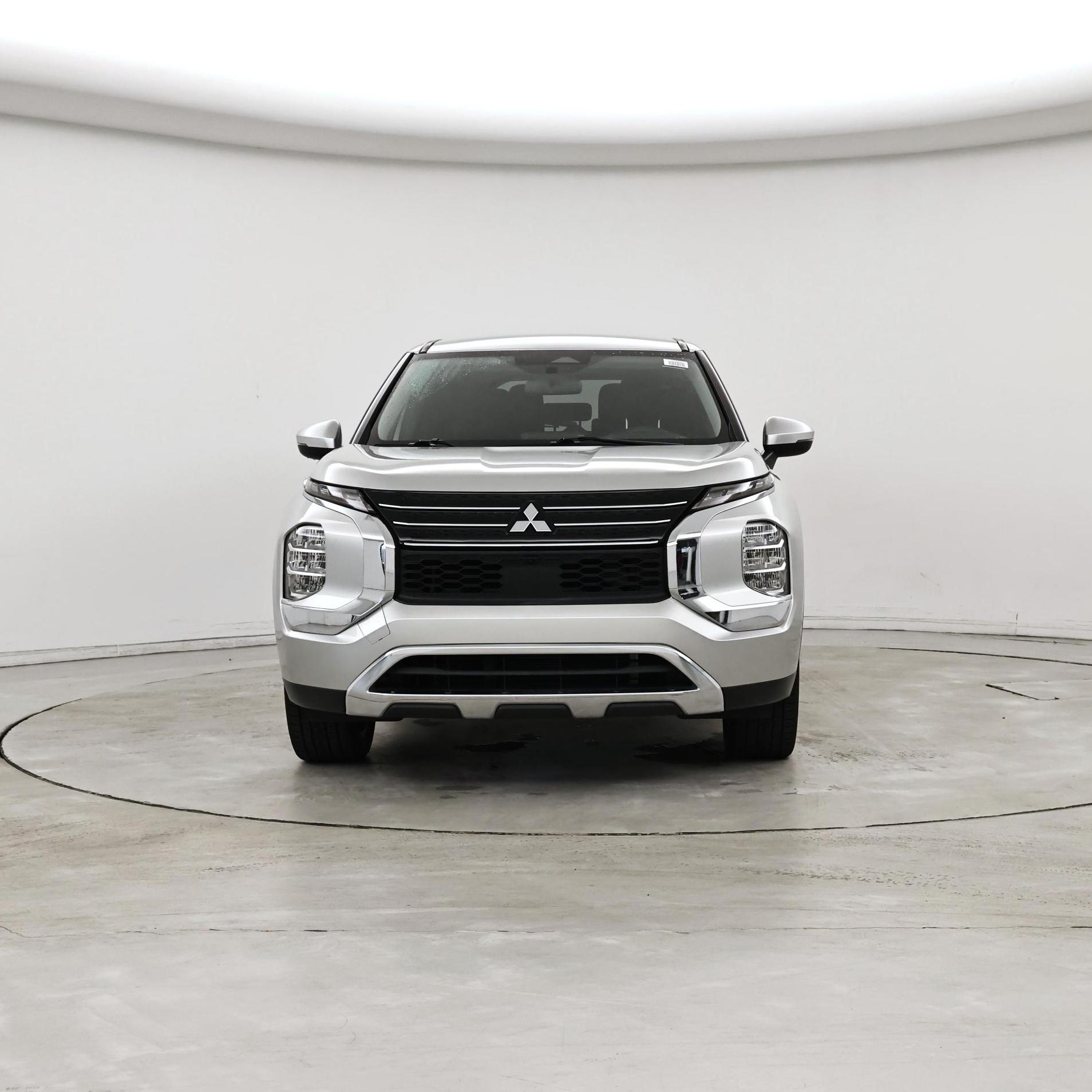 Thumbnail: 2022 Mitsubishi Outlander - 5