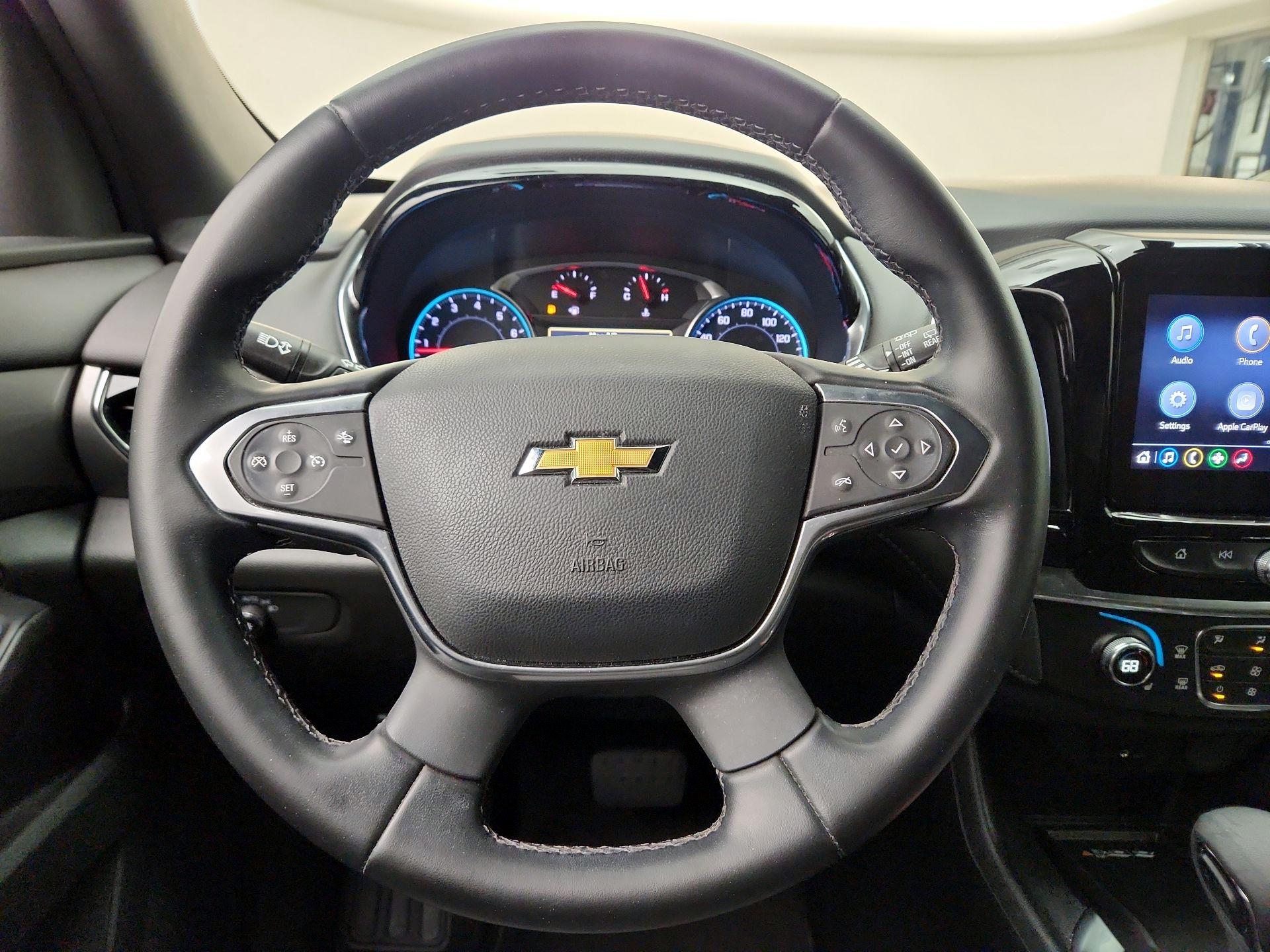 Thumbnail: 2023 Chevrolet Traverse - 10