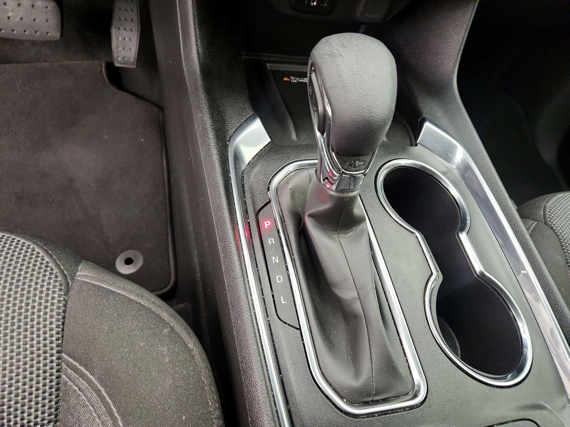 Thumbnail: 2023 Chevrolet Traverse - 17