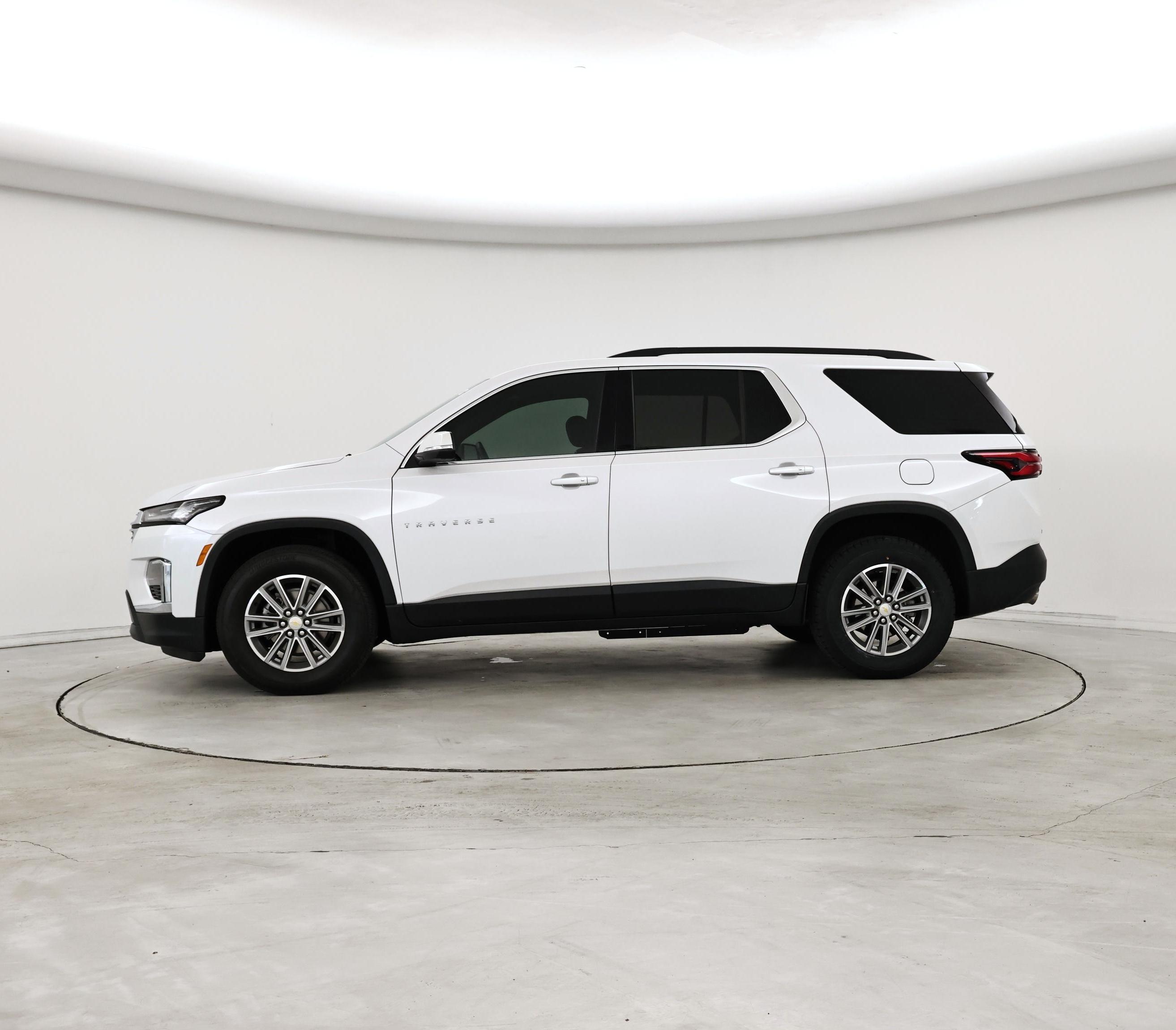 Thumbnail: 2023 Chevrolet Traverse - 3