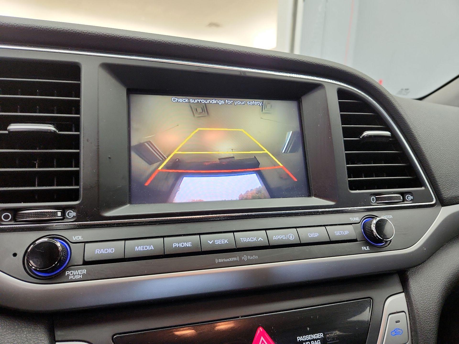 Thumbnail: 2018 Hyundai Elantra - 14