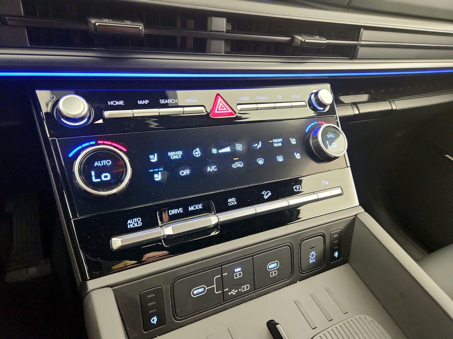 Thumbnail: 2025 Hyundai Santa Fe - 17