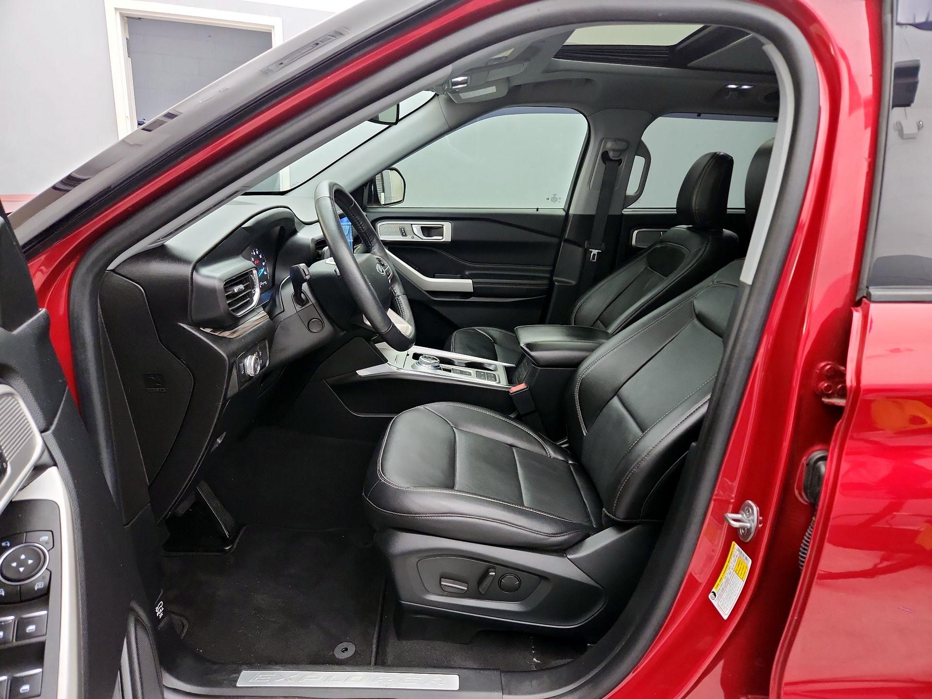 Thumbnail: 2021 Ford Explorer - 11