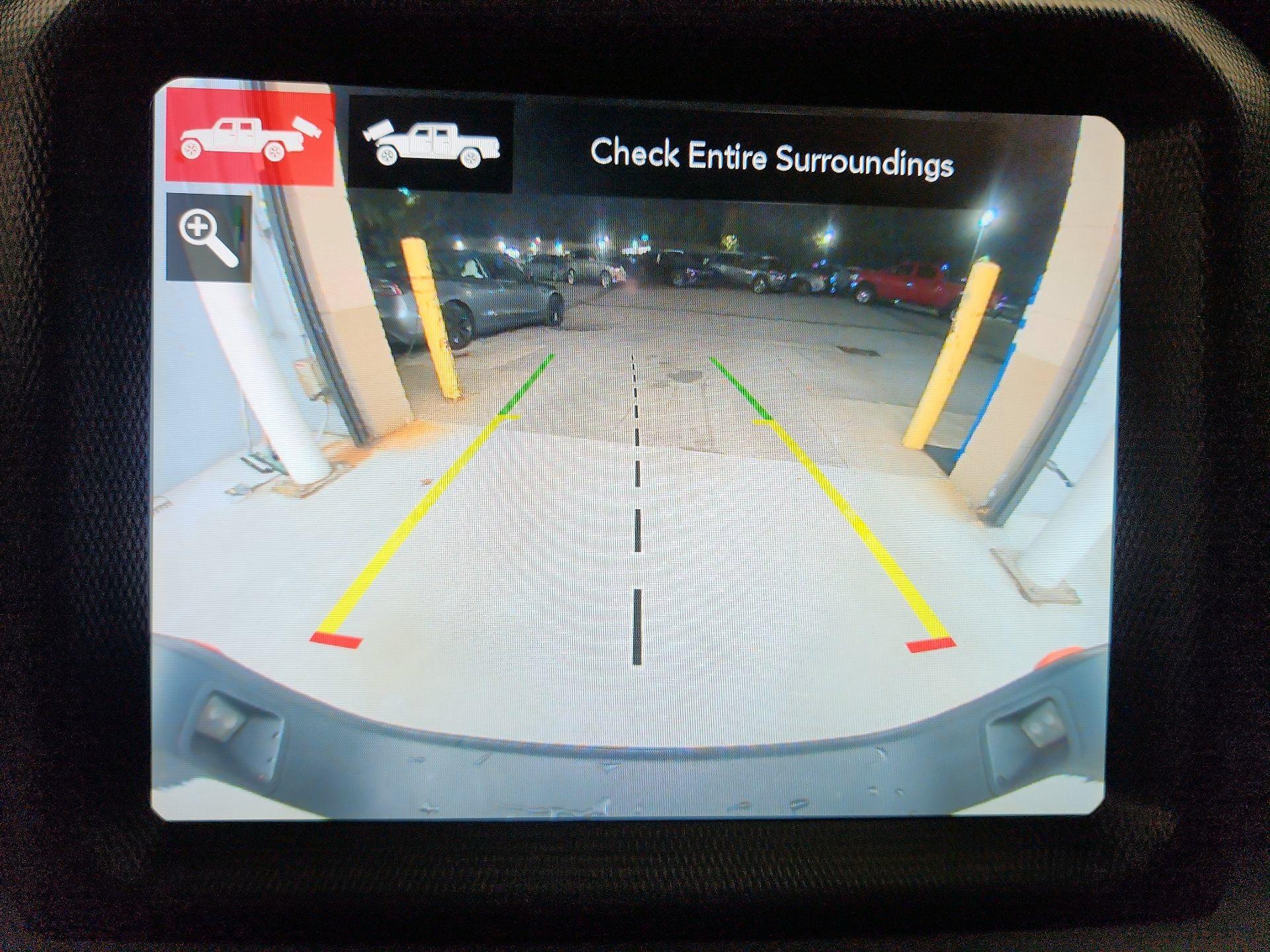 Thumbnail: 2021 Jeep Gladiator - 15