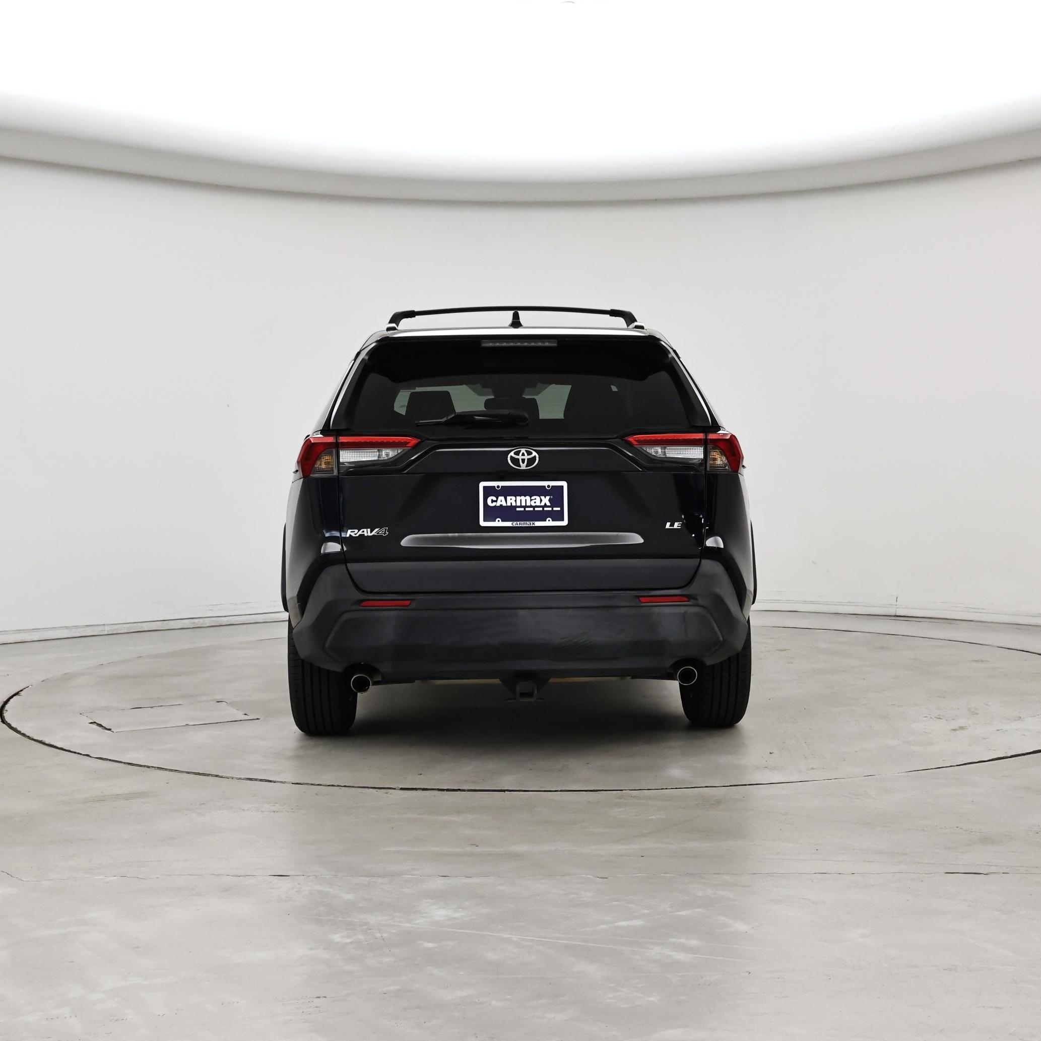 Thumbnail: 2021 Toyota RAV4 - 6