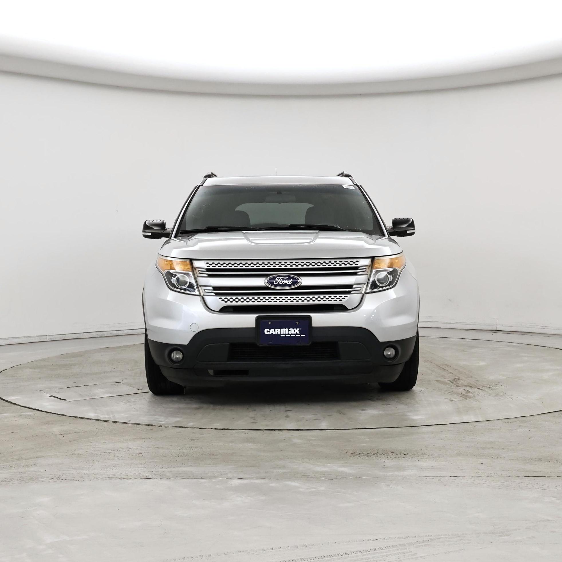 Thumbnail: 2015 Ford Explorer - 5