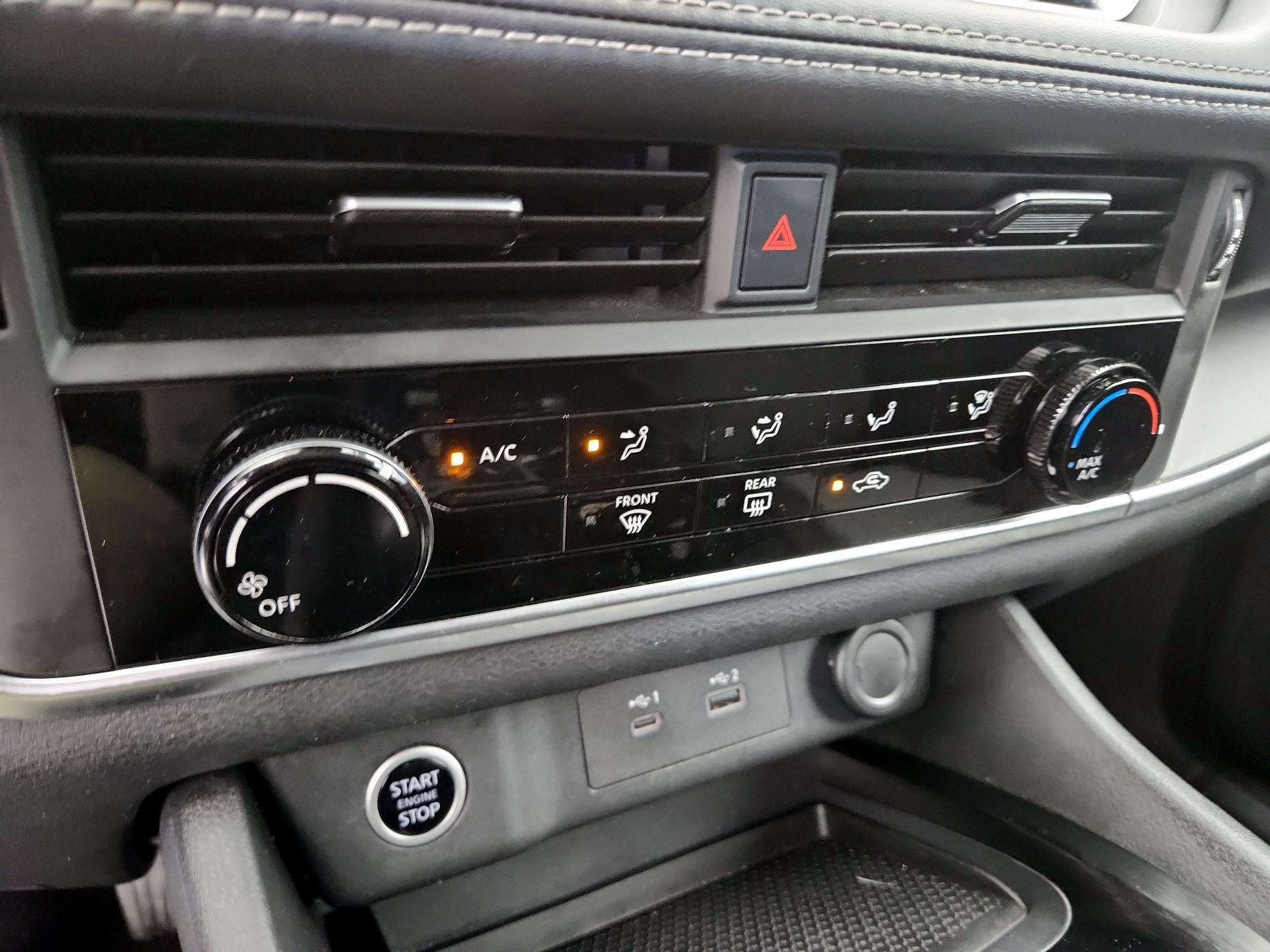 Thumbnail: 2021 Nissan Rogue - 16